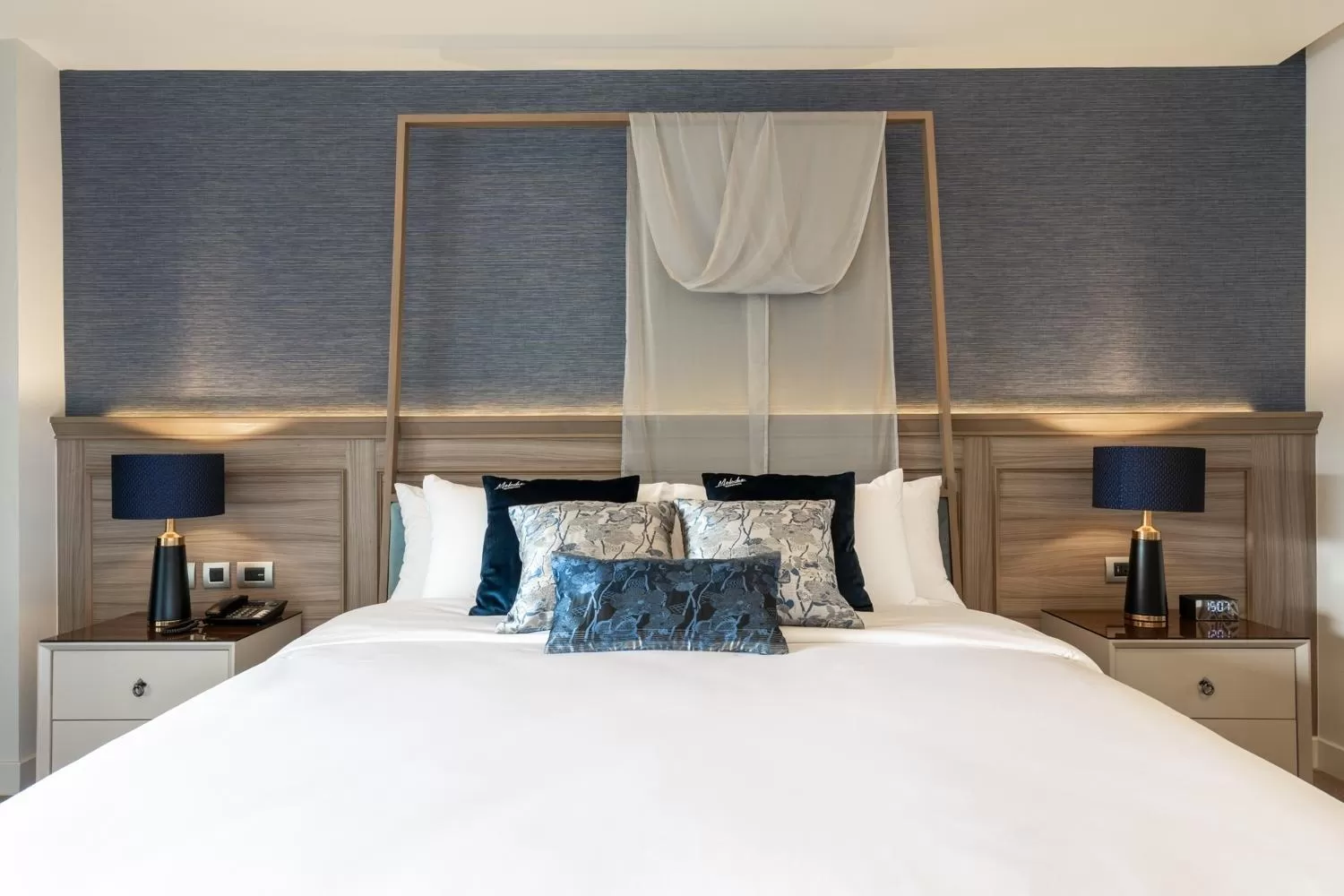 Bed in Maladee Rendezvous Hotel Chiang Mai