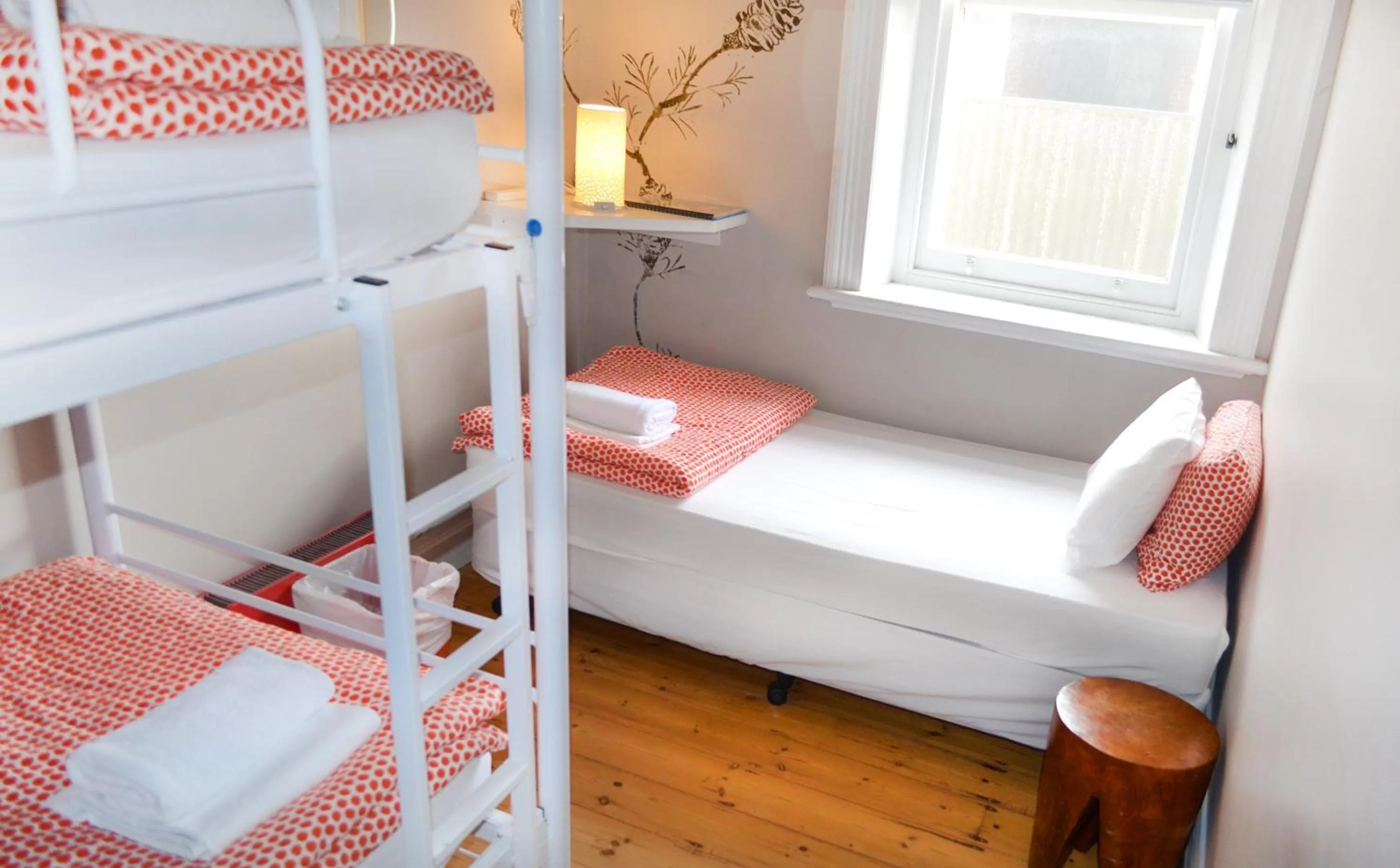 bunk bed, Bed in YHA Port Elliot Beach House