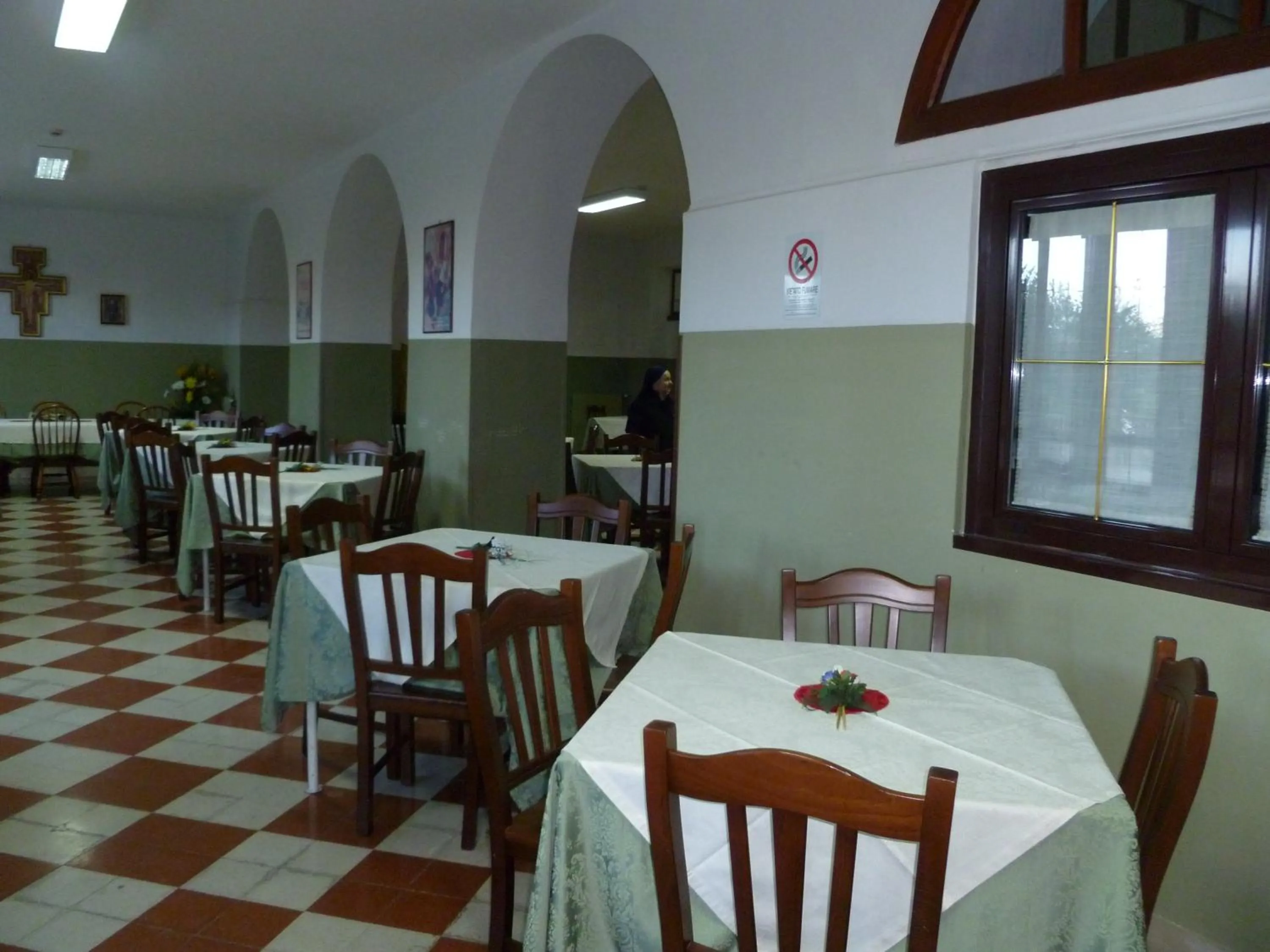 Restaurant/places to eat in Ancelle Sorrento - Casa d'Accoglienza