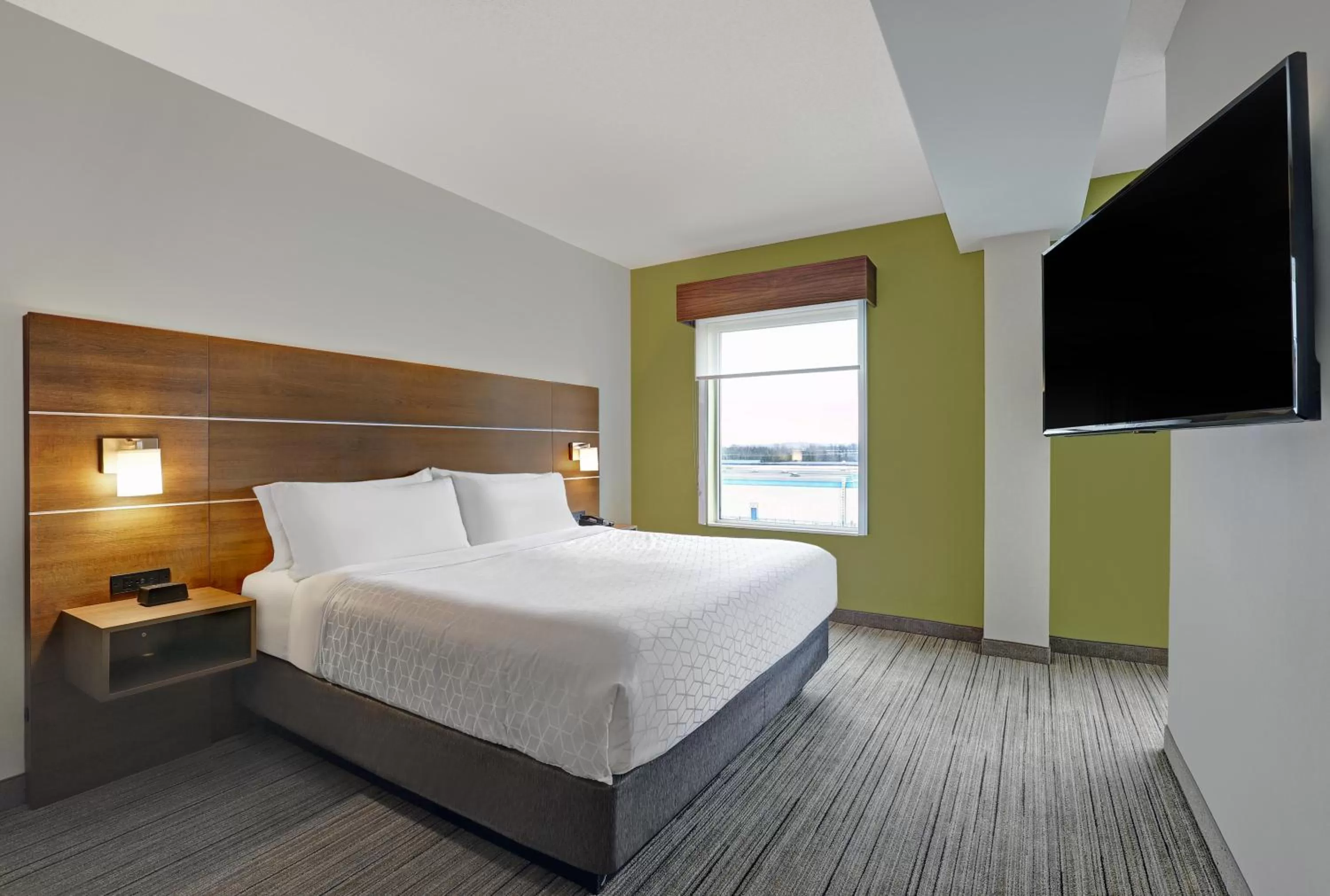Bed in Holiday Inn Express & Suites - Collingwood