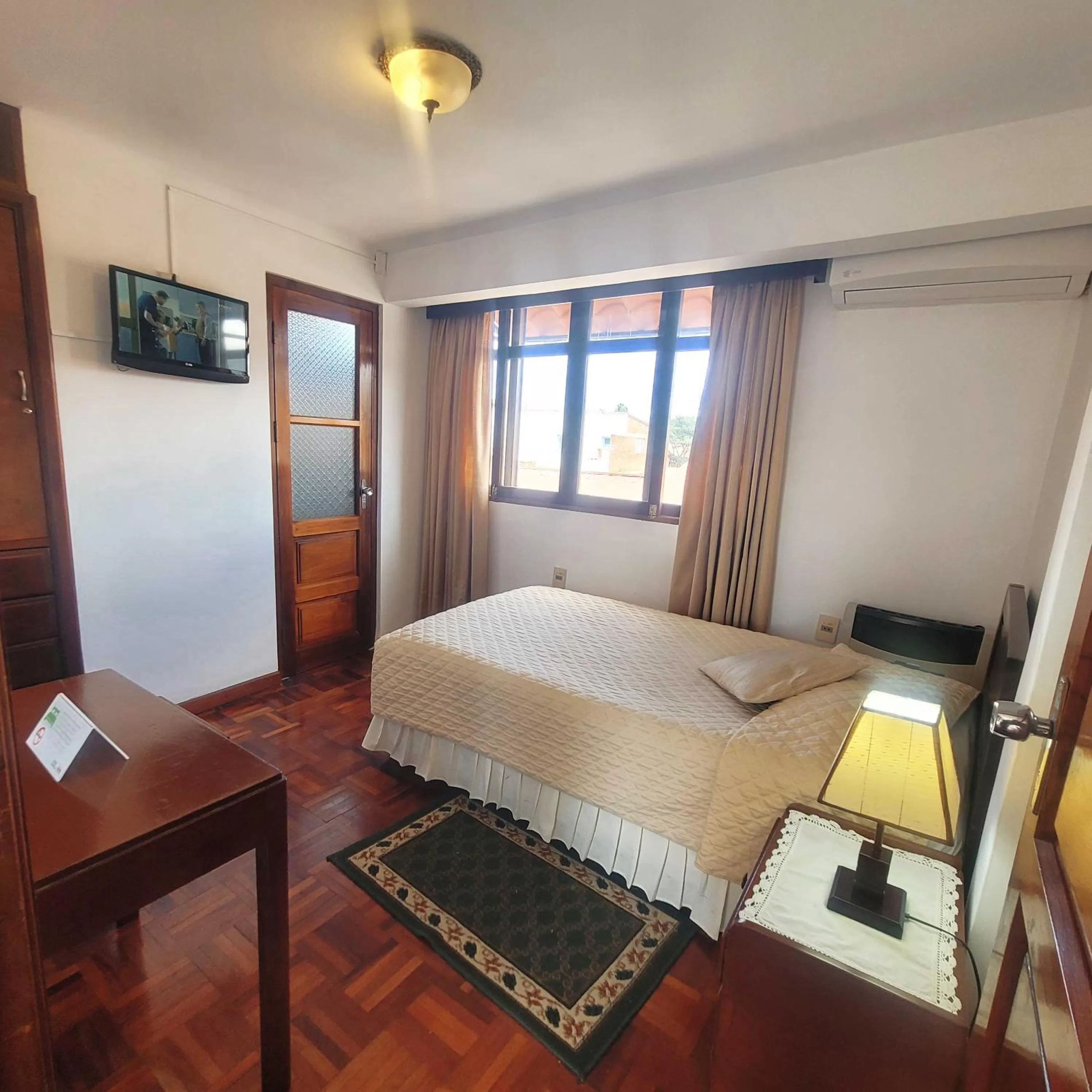 Photo of the whole room, Bed in Hotel Carmen