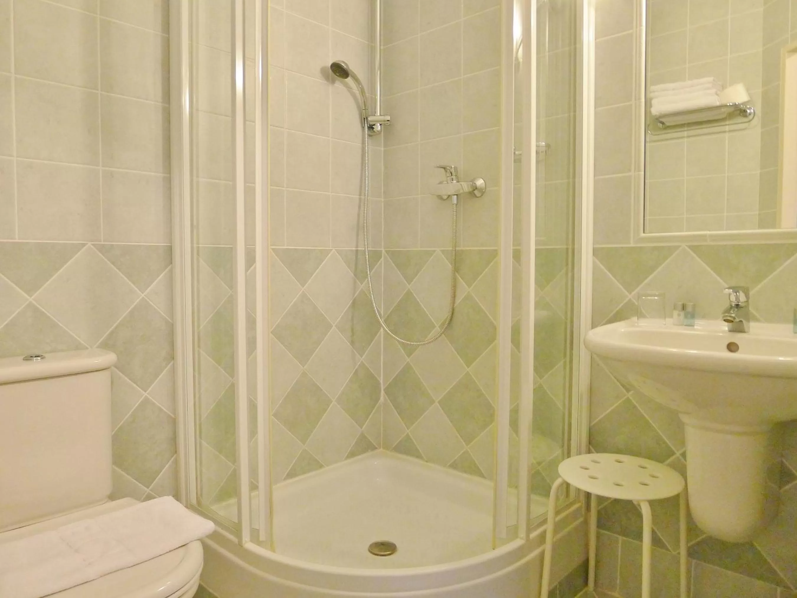 Bathroom in Hotel Nosal