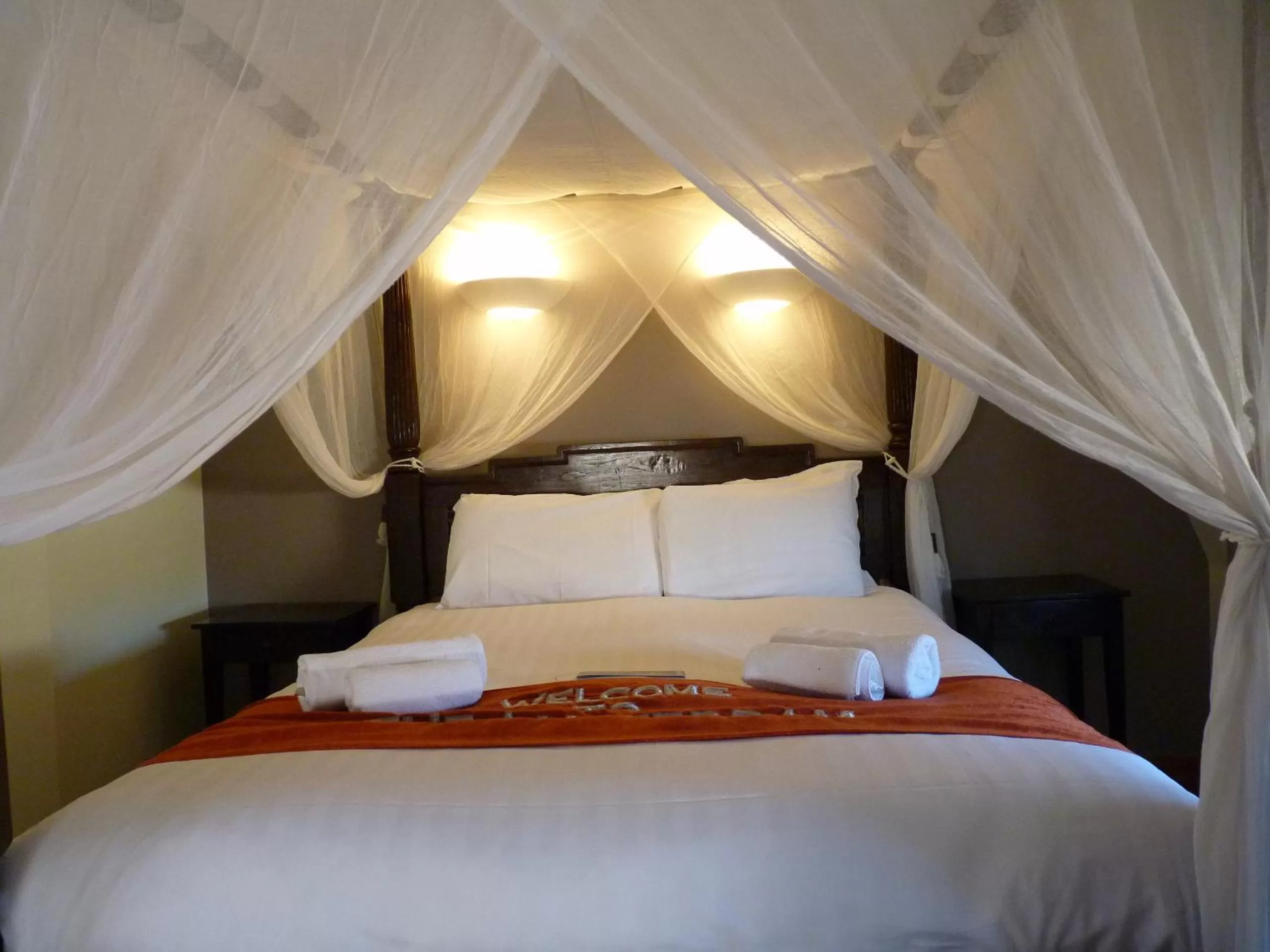 Bed in Amsterdam Hotel Brighton Seafront