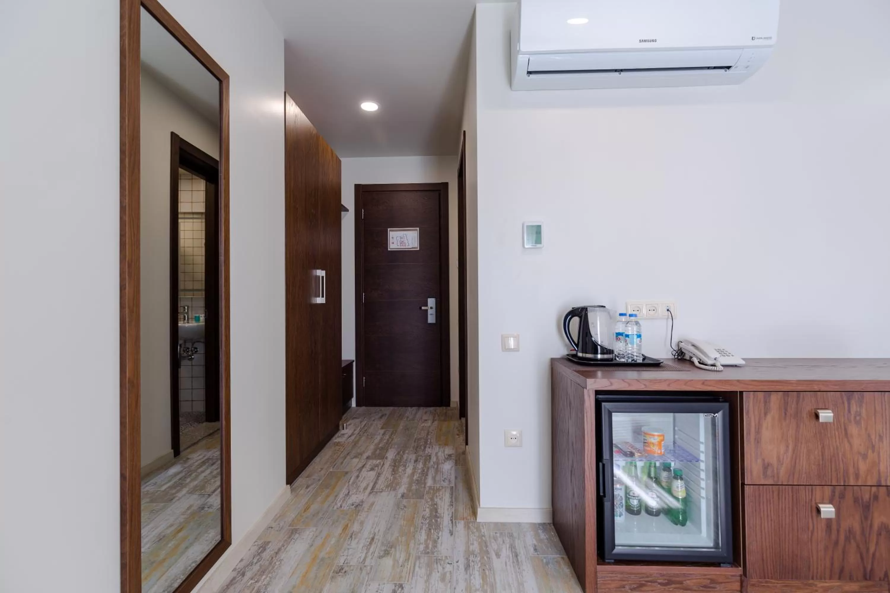 TV and multimedia in HOTEL BLOOM