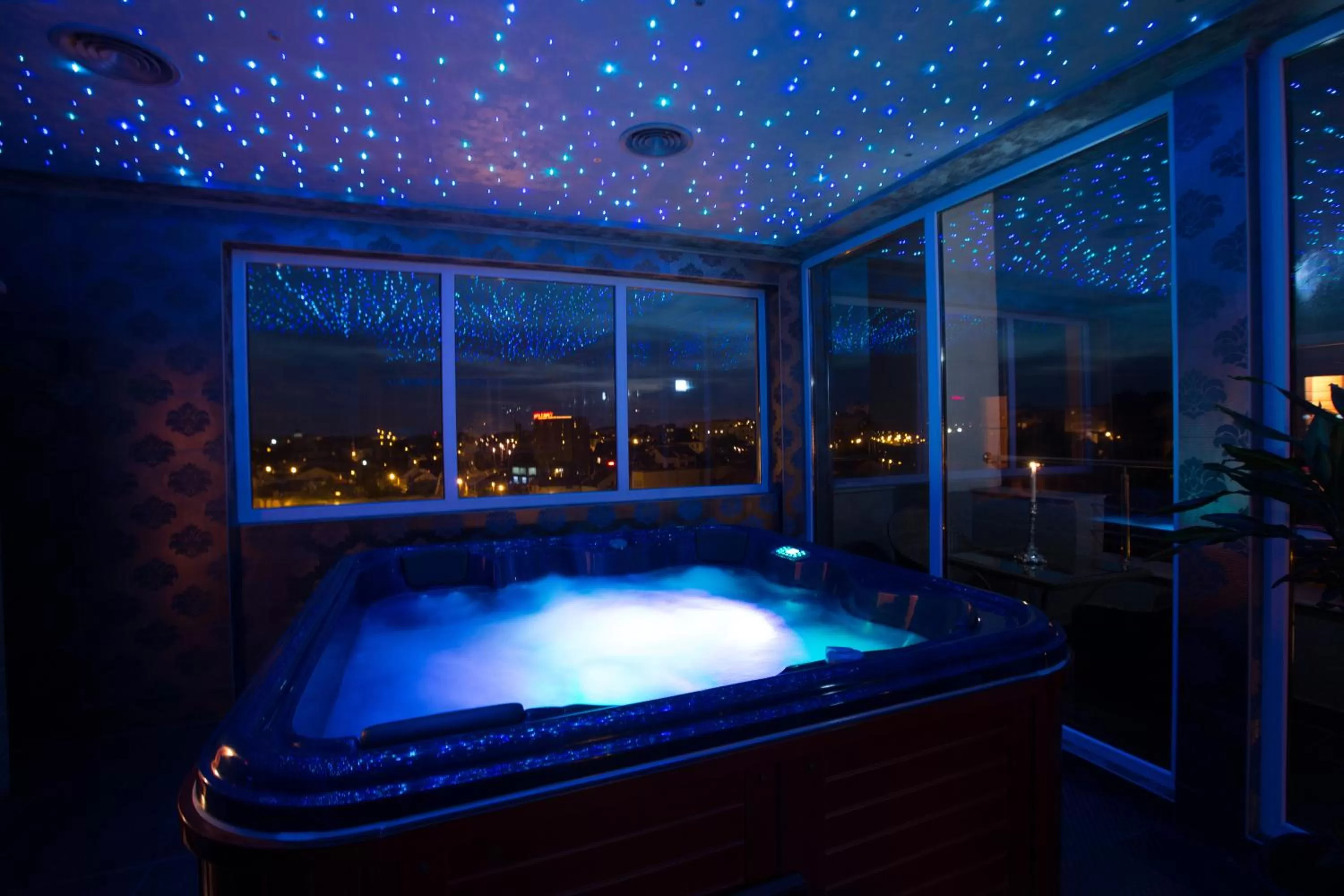 Hot Tub in Hotel Meliss