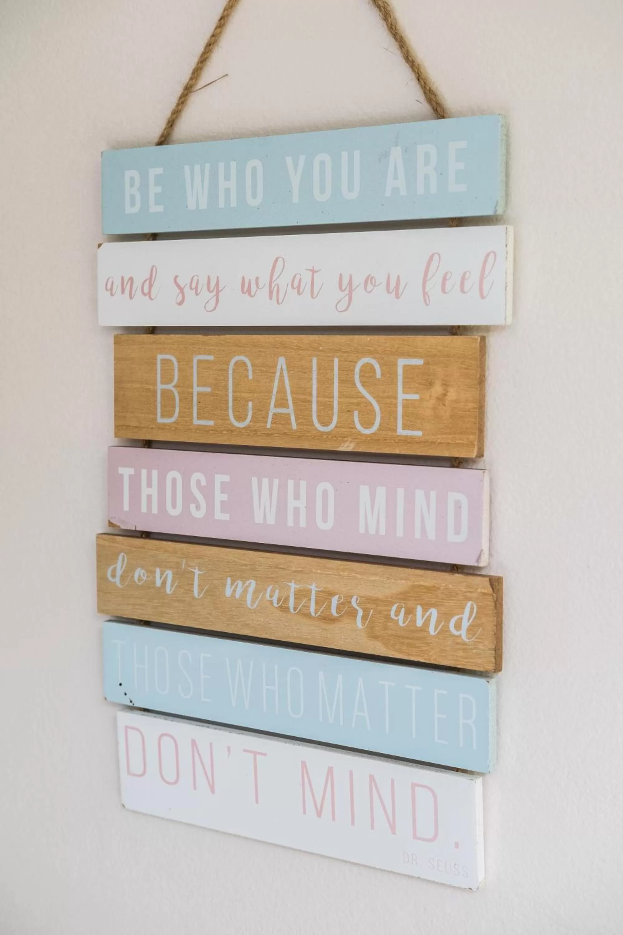 Decorative detail in On the Bay