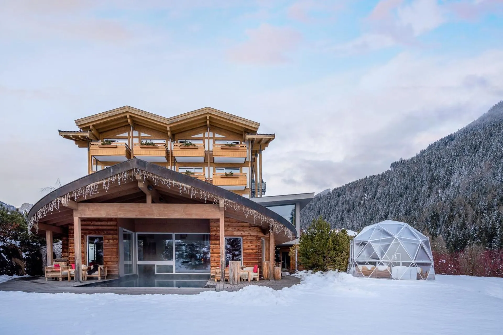 Property building in Olympic SPA Hotel - Adults Only