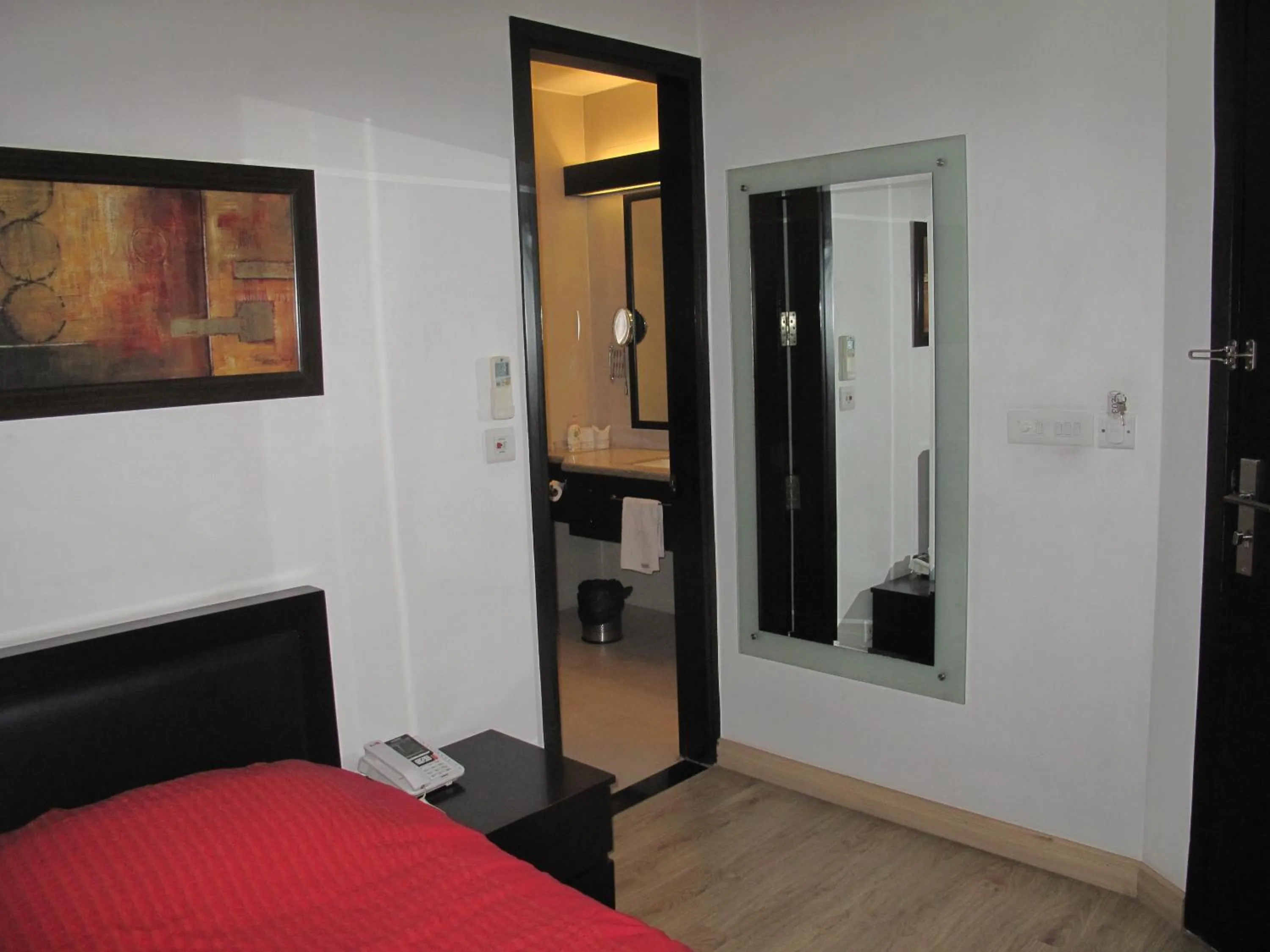 Bathroom, Bed in Rainbow Residency