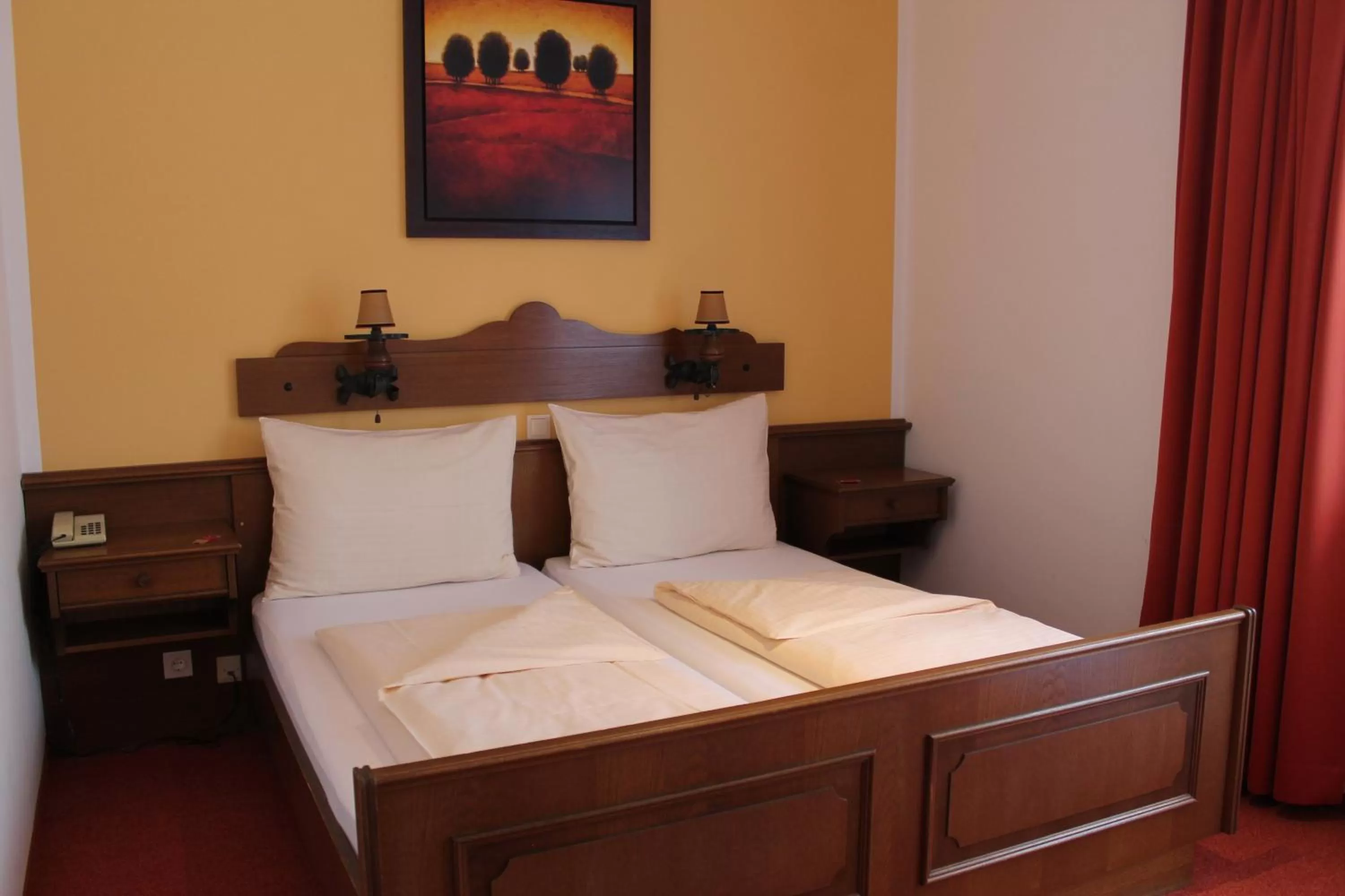 Bed in Hotel Restaurant Schwartz