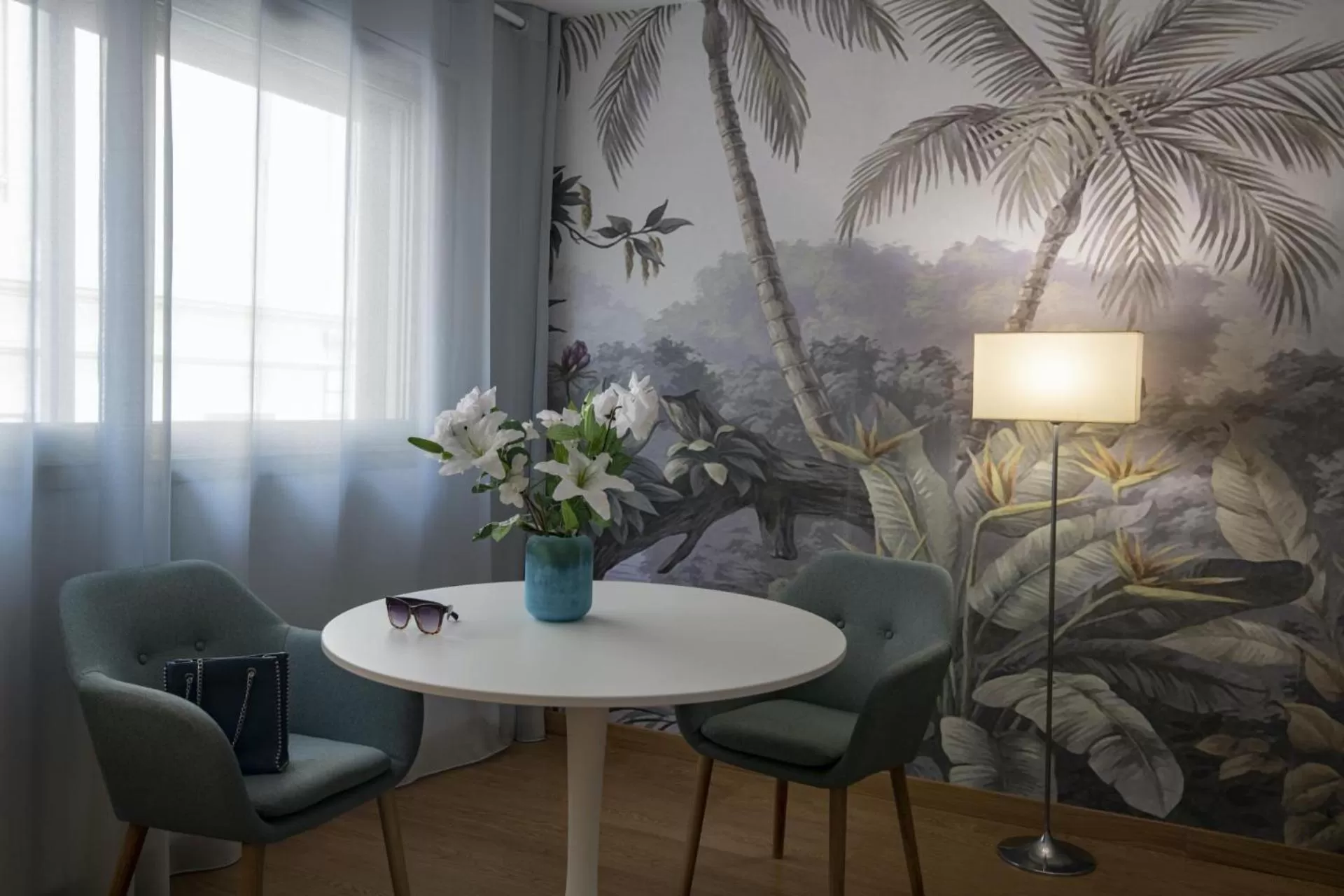 Bedroom in Hotel Chambord