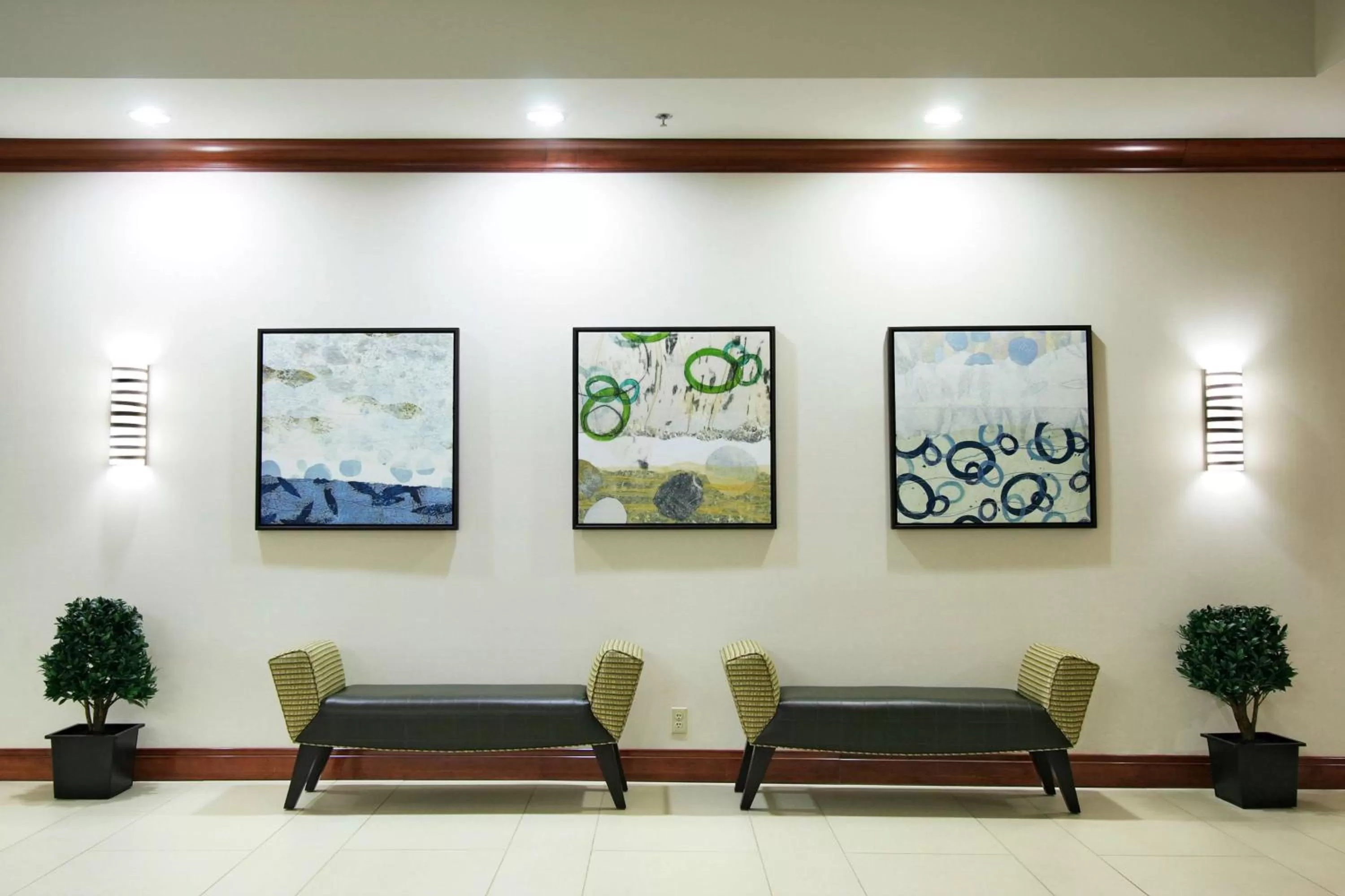 Lobby or reception in DoubleTree by Hilton Spokane City Center