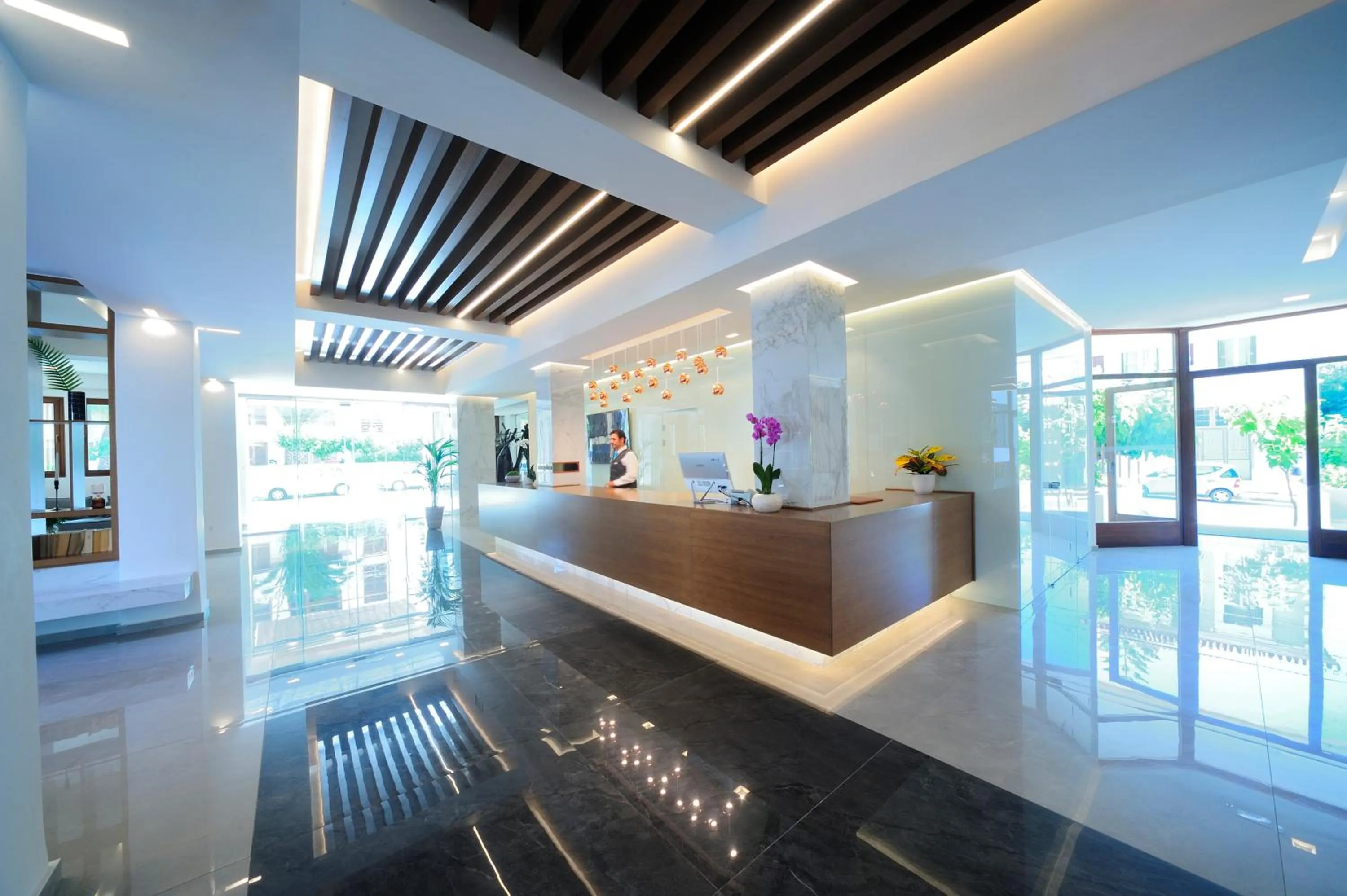 Lobby or reception in Atrium Ambiance Hotel