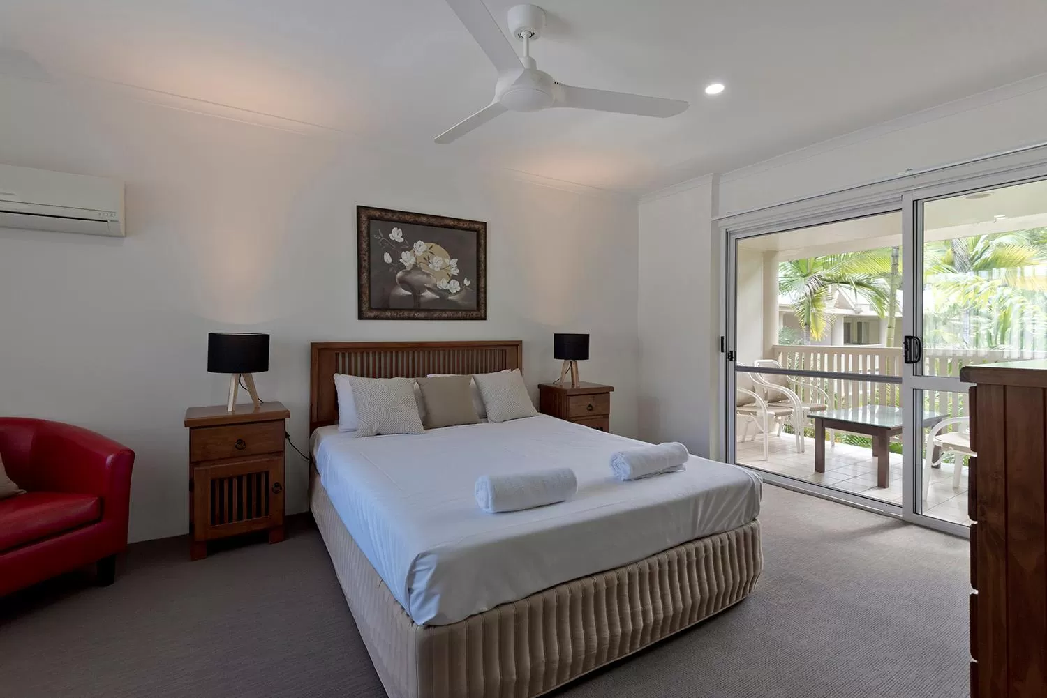 Bedroom, Bed in Tropical Nites Holiday Townhouses