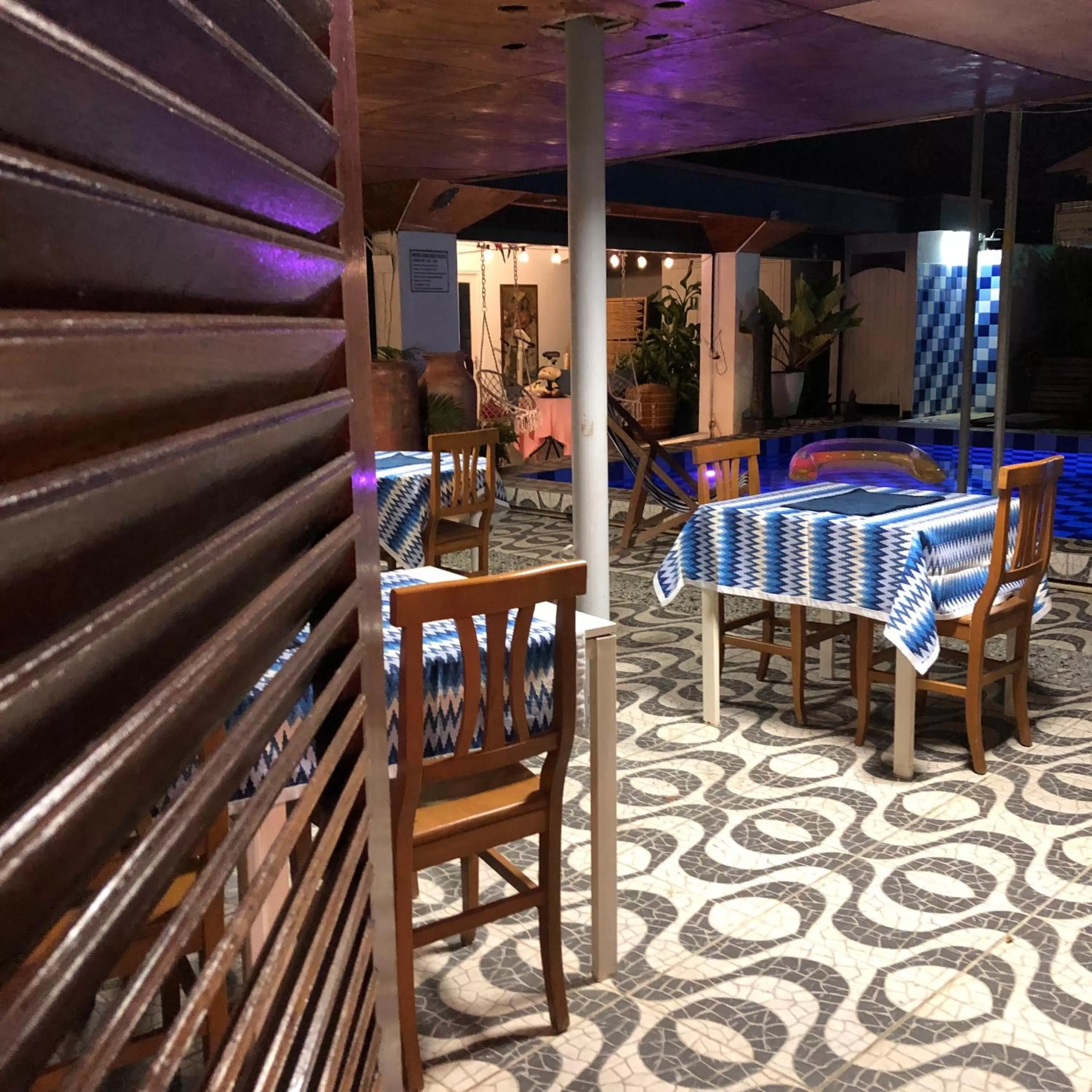 Patio, Restaurant/Places to Eat in Holland Lodge Paramaribo