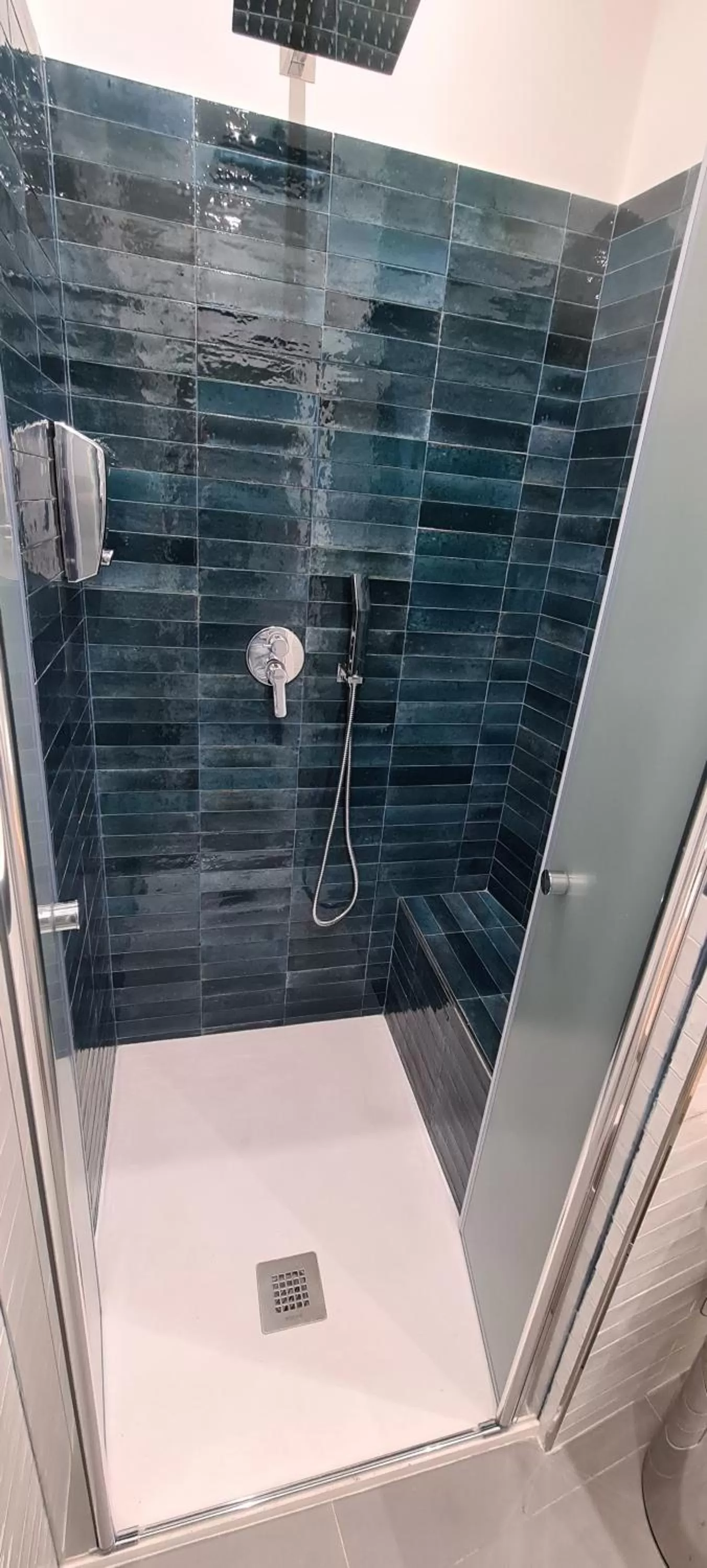 Shower in Ballarò Guest House