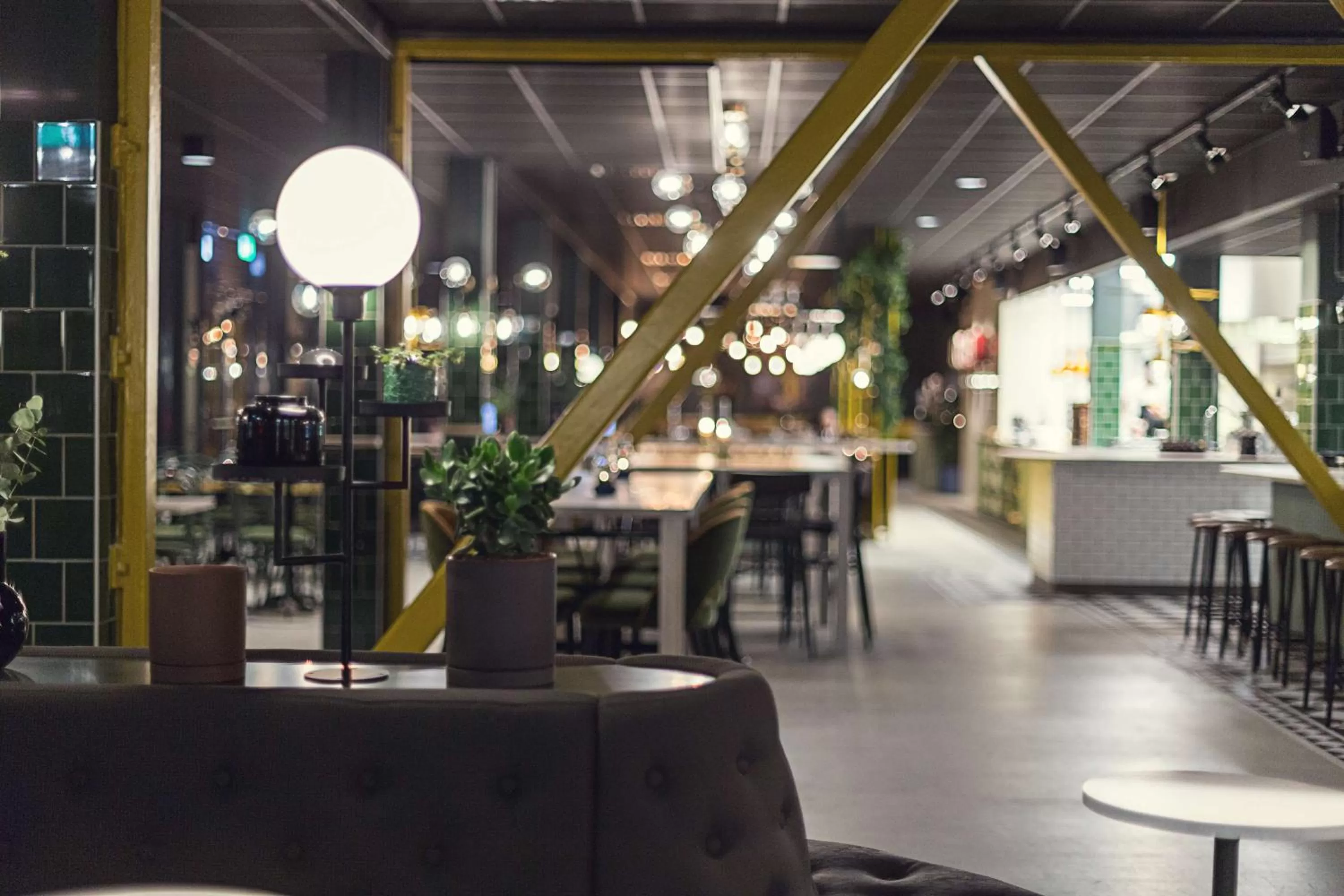 Restaurant/places to eat in Best Western Plus Hus 57