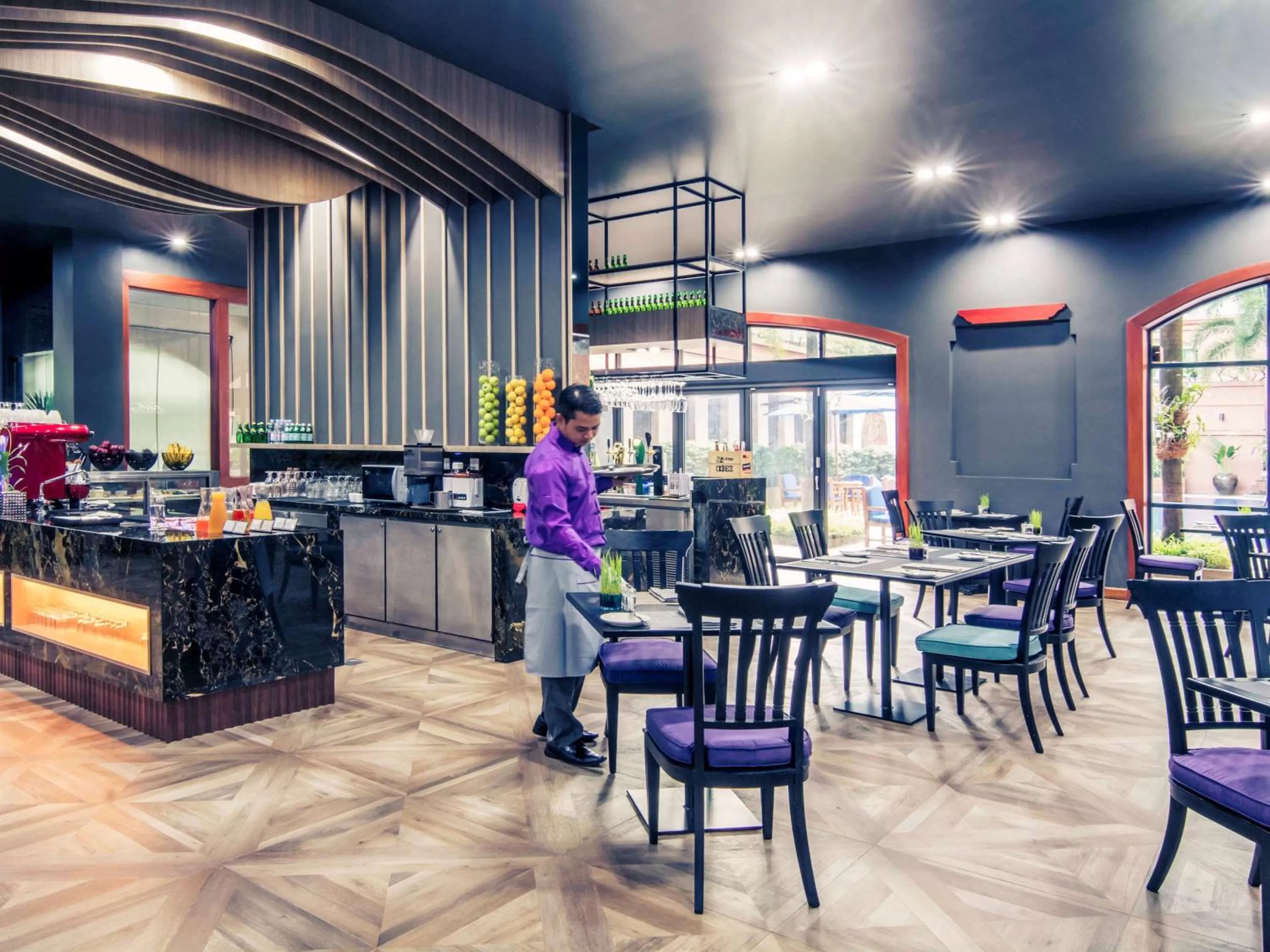 Lounge or bar in Mercure Yangon Kaba Aye