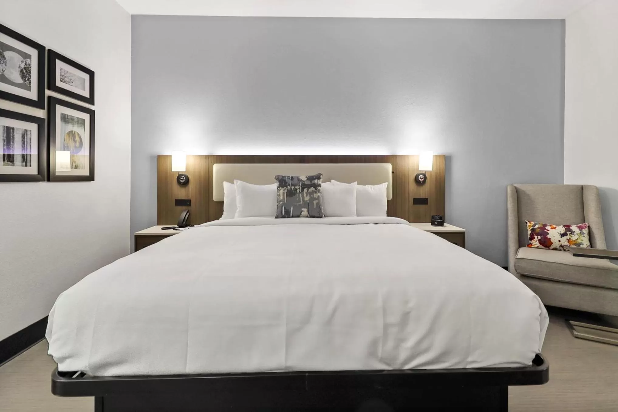 Bedroom, Bed in La Quinta by Wyndham Atlanta South - Newnan