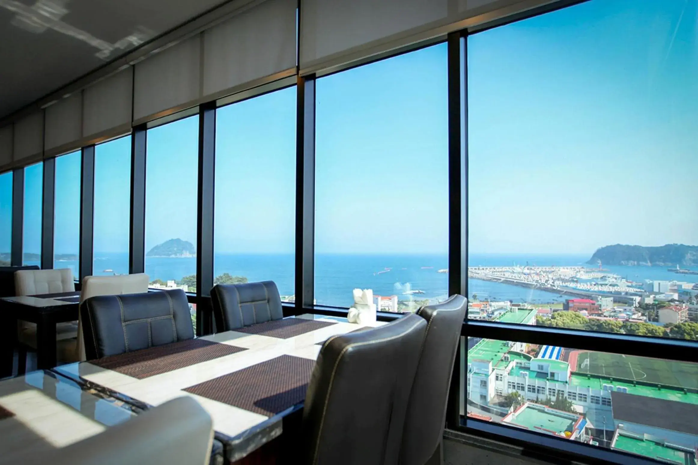 Eins Hotel Eins Hotel