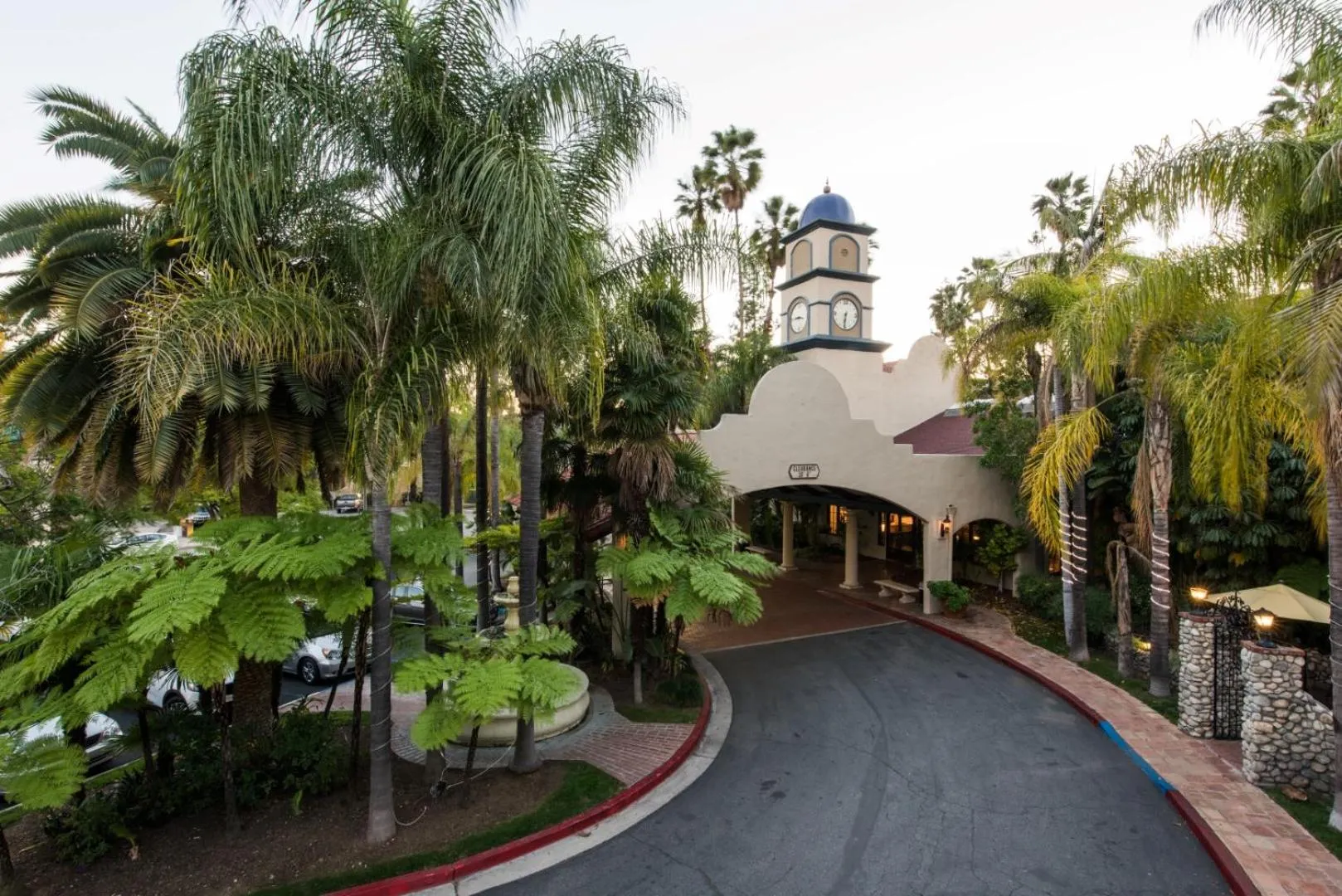 Property building in Vanllee Hotel