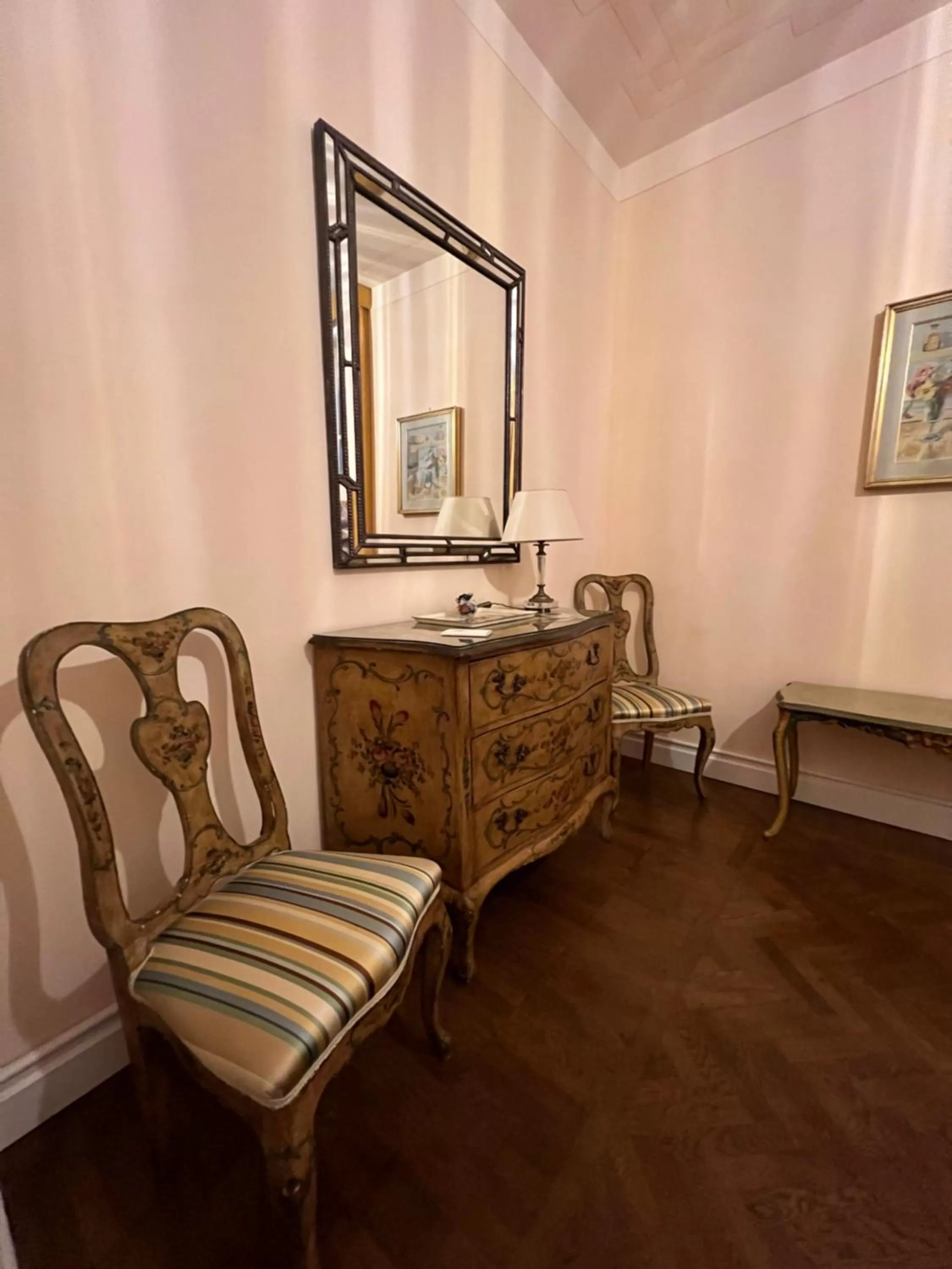 Decorative detail in Dimora Villa Ricci