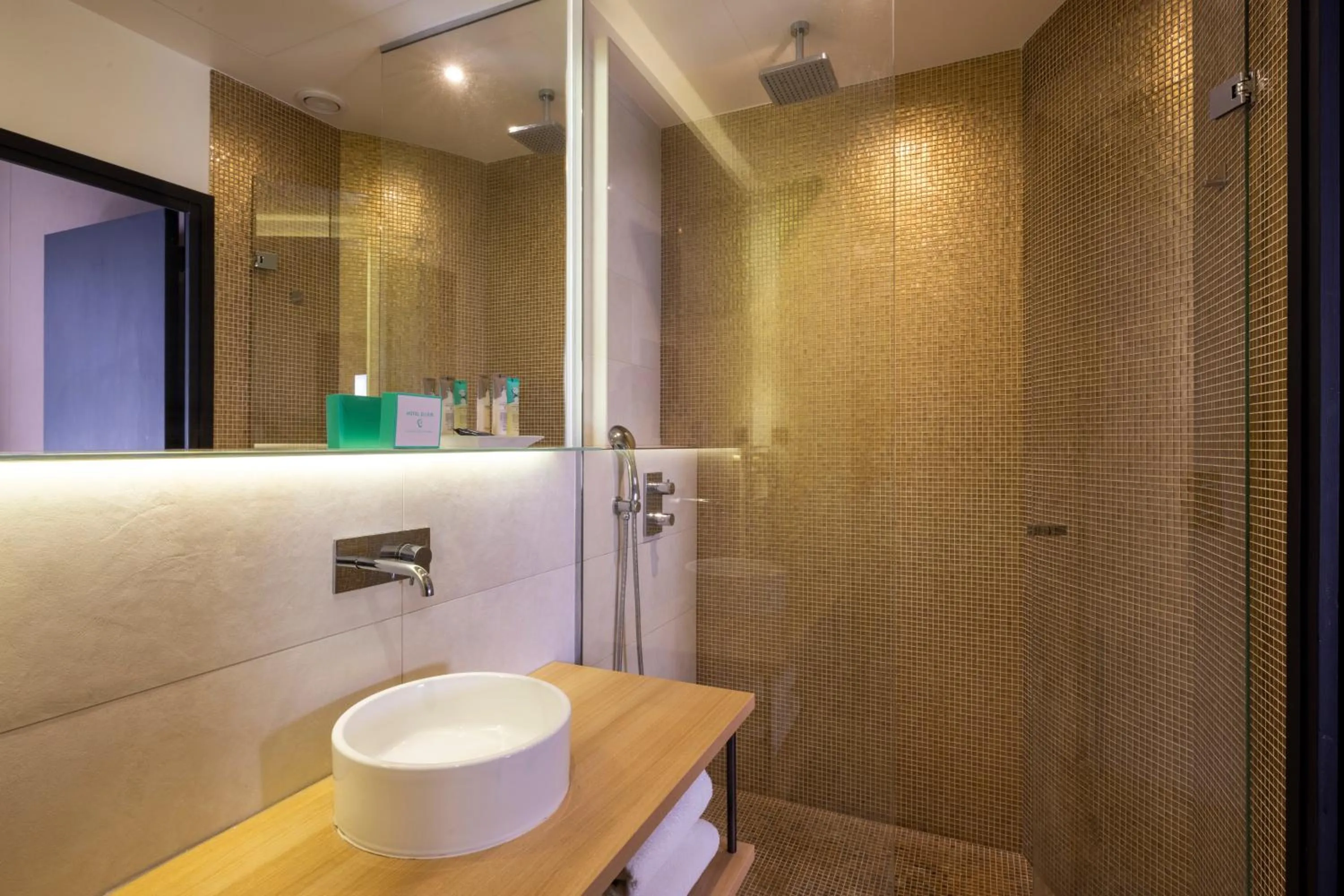 Bathroom in Hôtel Elixir