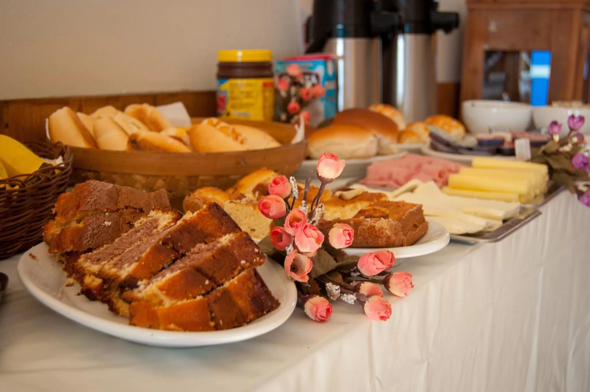Breakfast in Refron du Mar Pousada Paraty