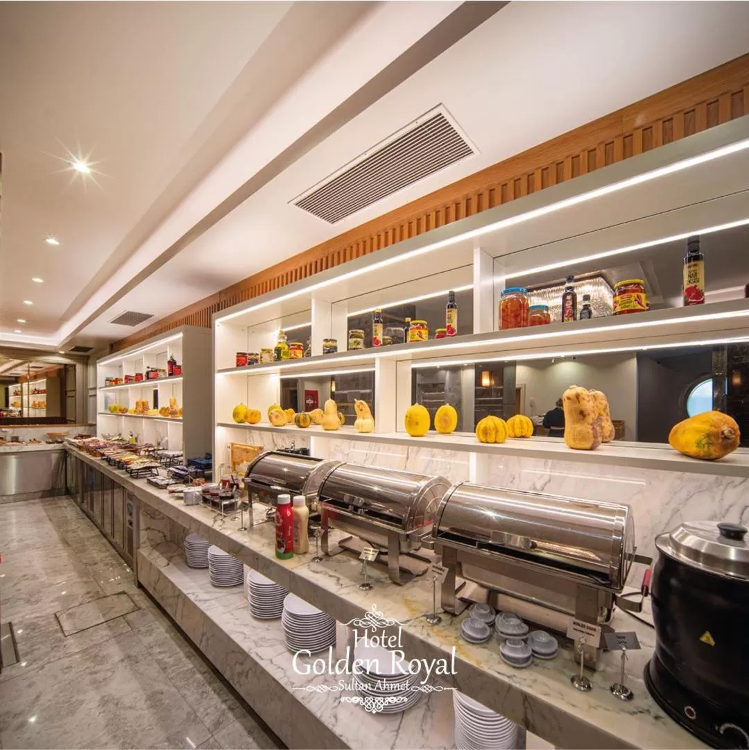 Breakfast, Restaurant/Places to Eat in Golden Royal Hotel