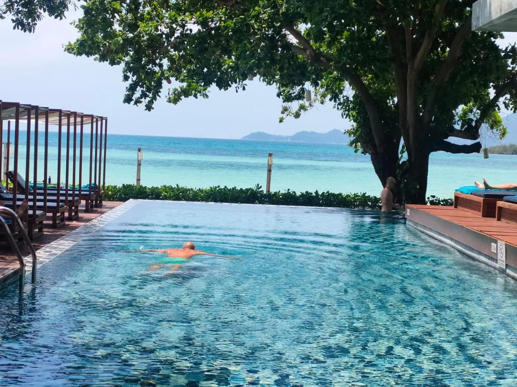 Swimming pool in Casa De Mar - Koh Samui