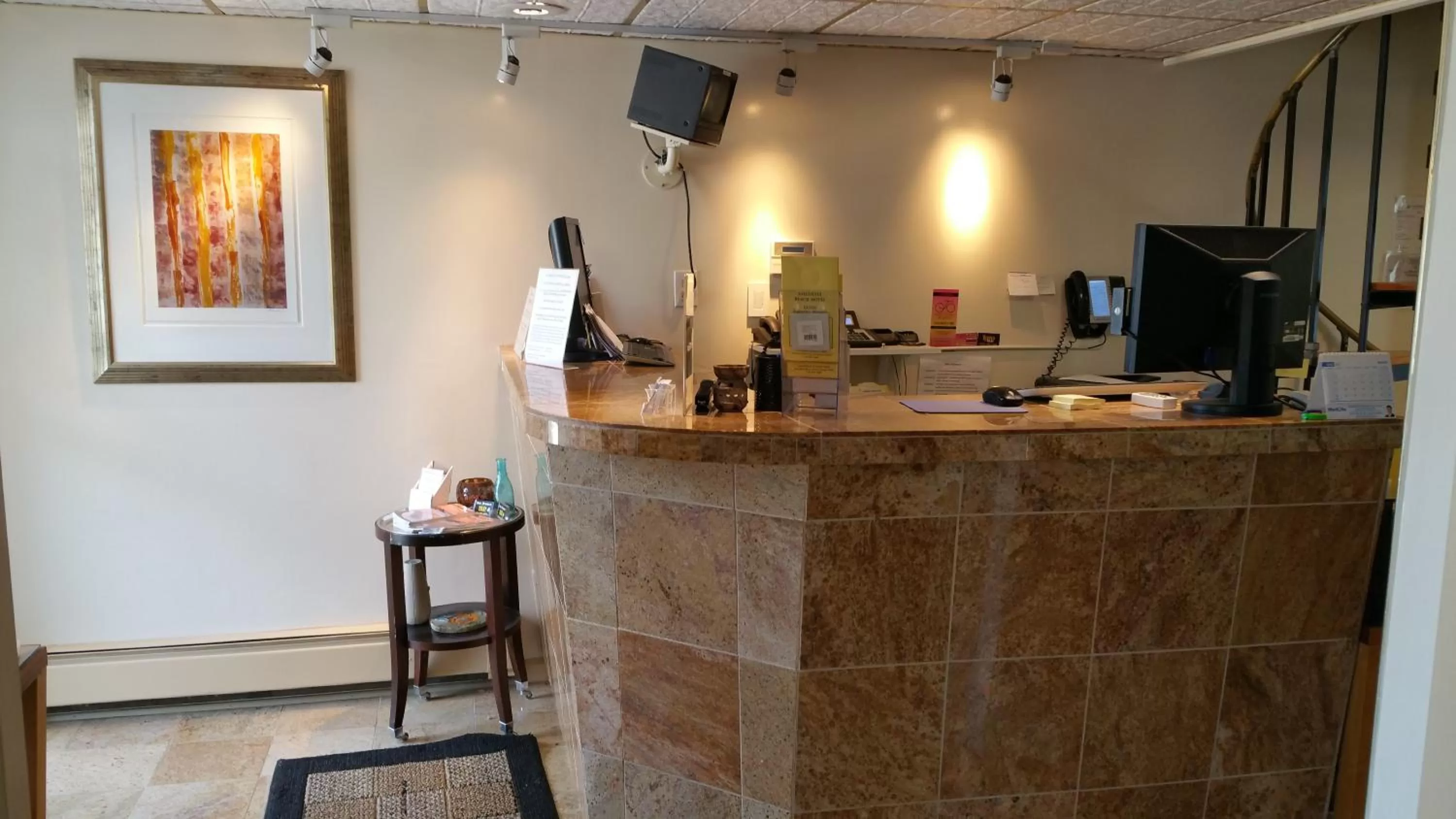 Lobby or reception in The Amethyst Beach Motel