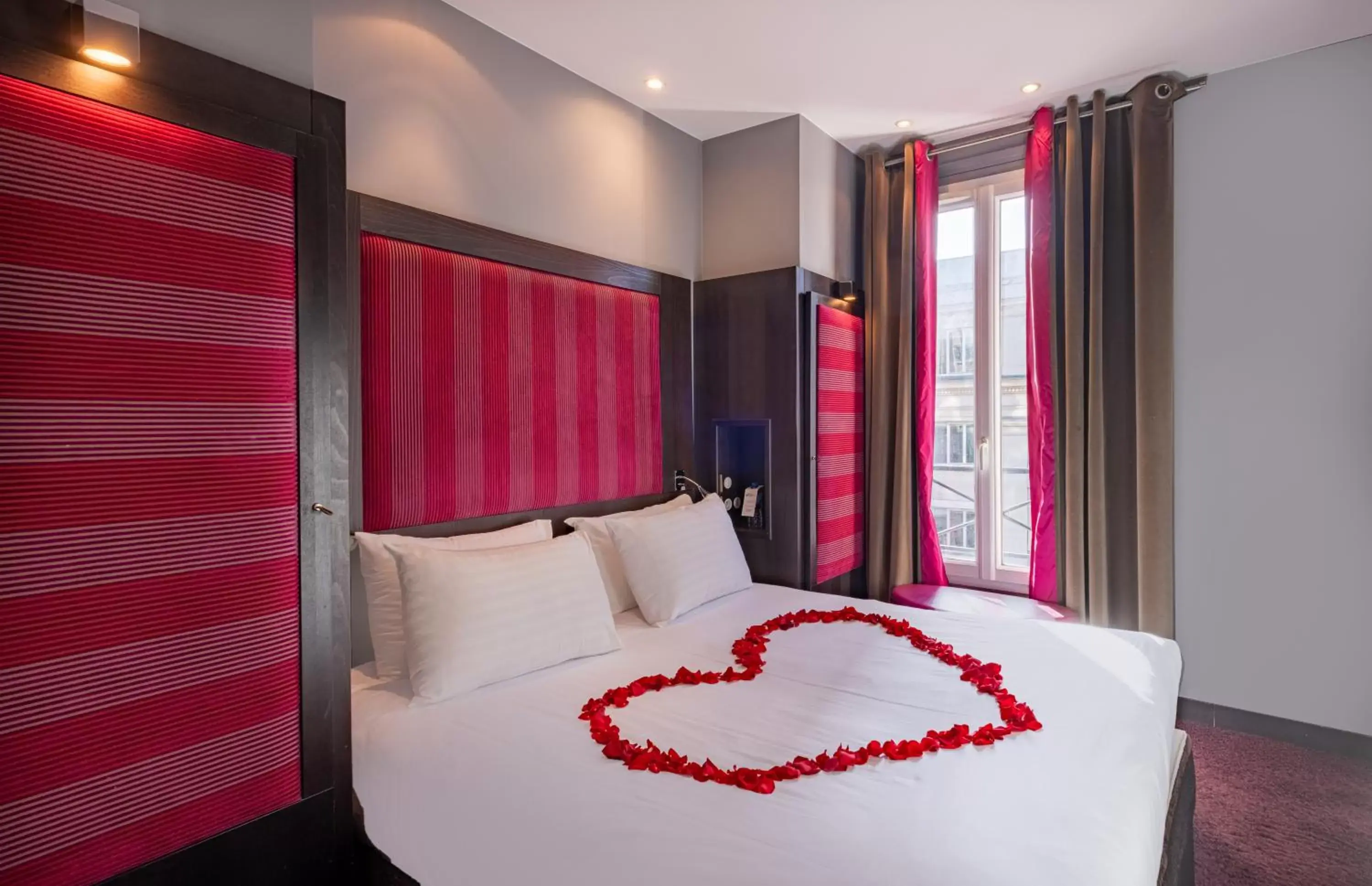 Chambre Supérieure in Hôtel Casimir Chambre Supérieure in Hôtel Casimir