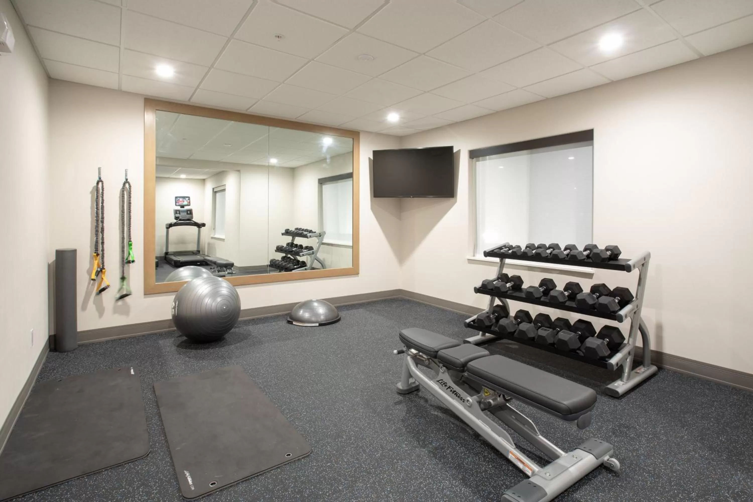 Fitness centre/facilities in Holiday Inn Express Hotel & Suites Grand Junction by IHG