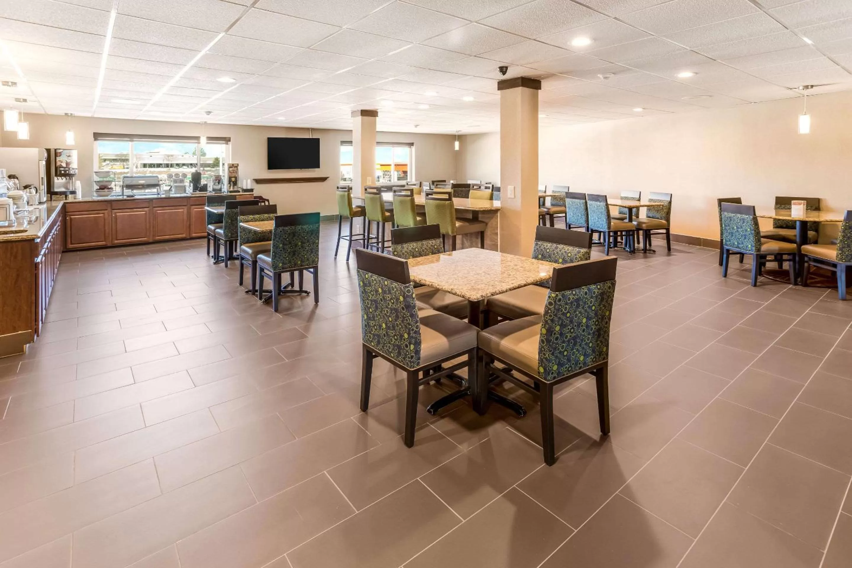 Restaurant/places to eat in Comfort Inn Waukesha - Milwaukee West