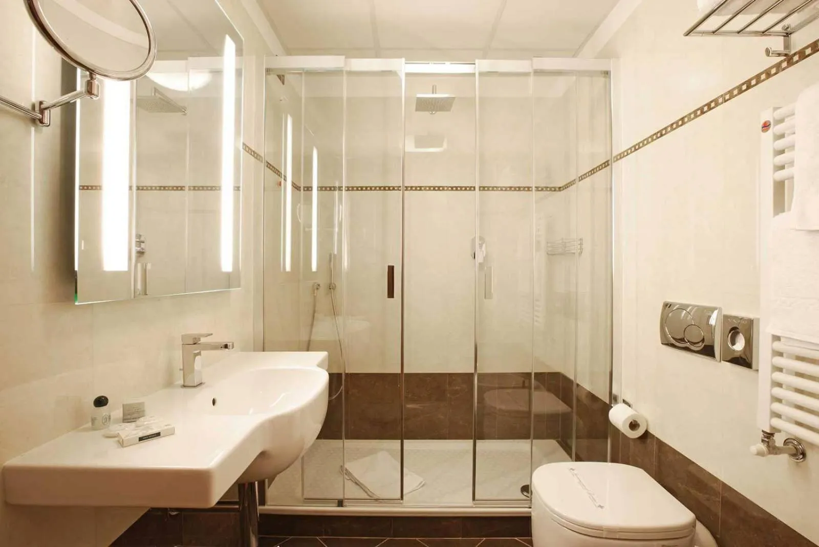 Bathroom in Hotel Iris