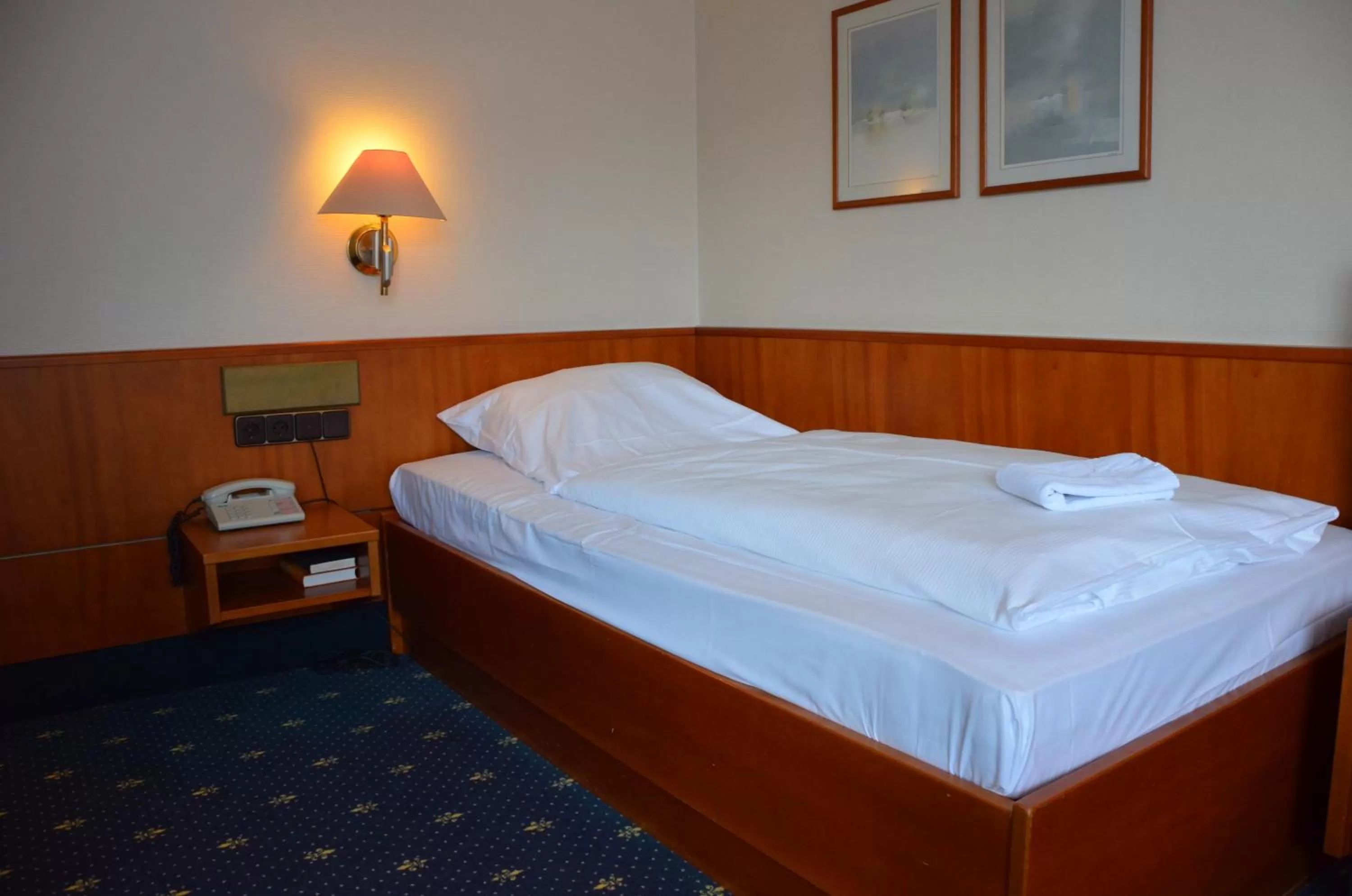 Bedroom, Bed in Karaman Group Hotel