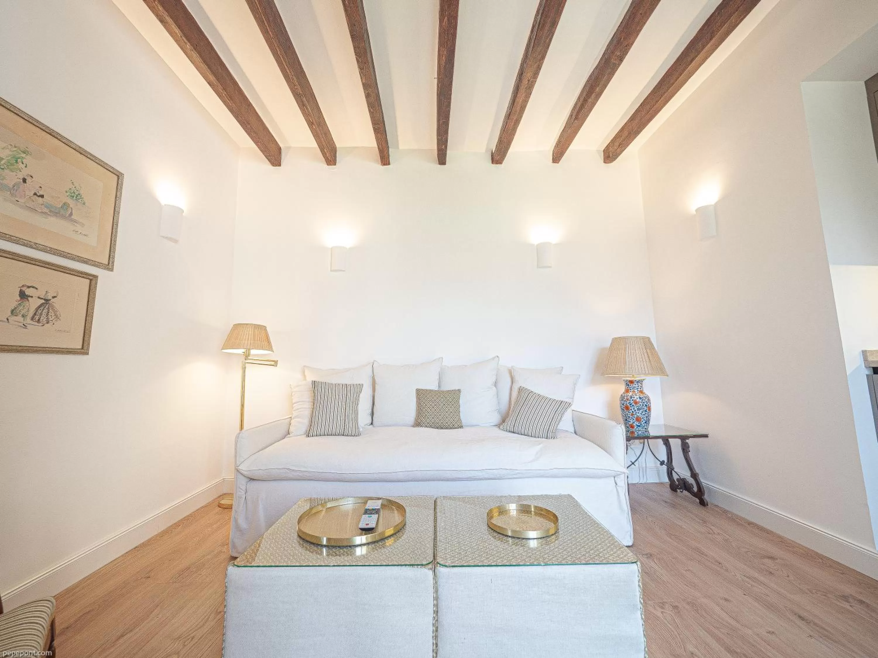 Living room, Bed in Ca'n Puig de Sòller