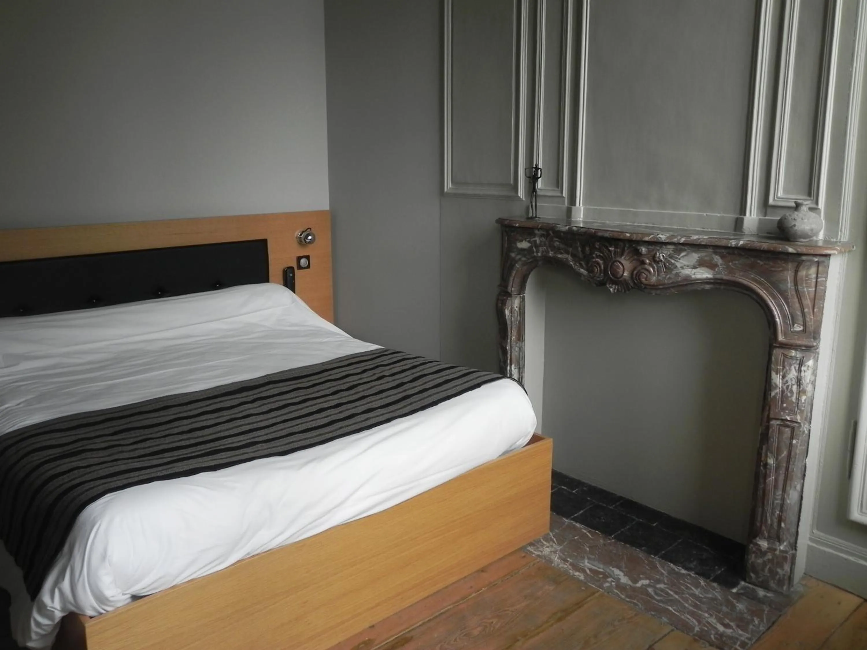 Comfort Single Room in Hôtel - Restaurant Au Tonnelier