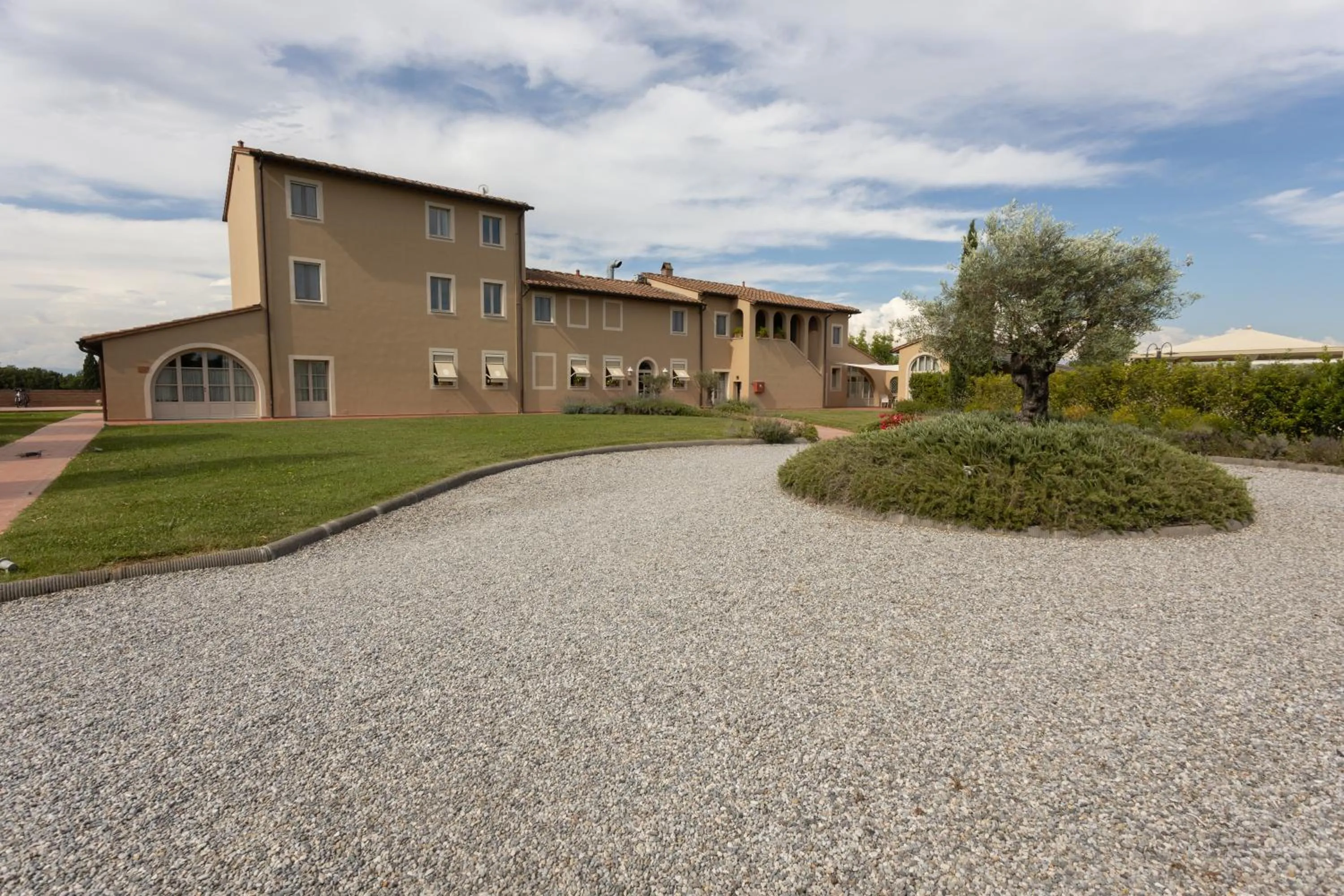 Property building in Resort Casale Le Torri