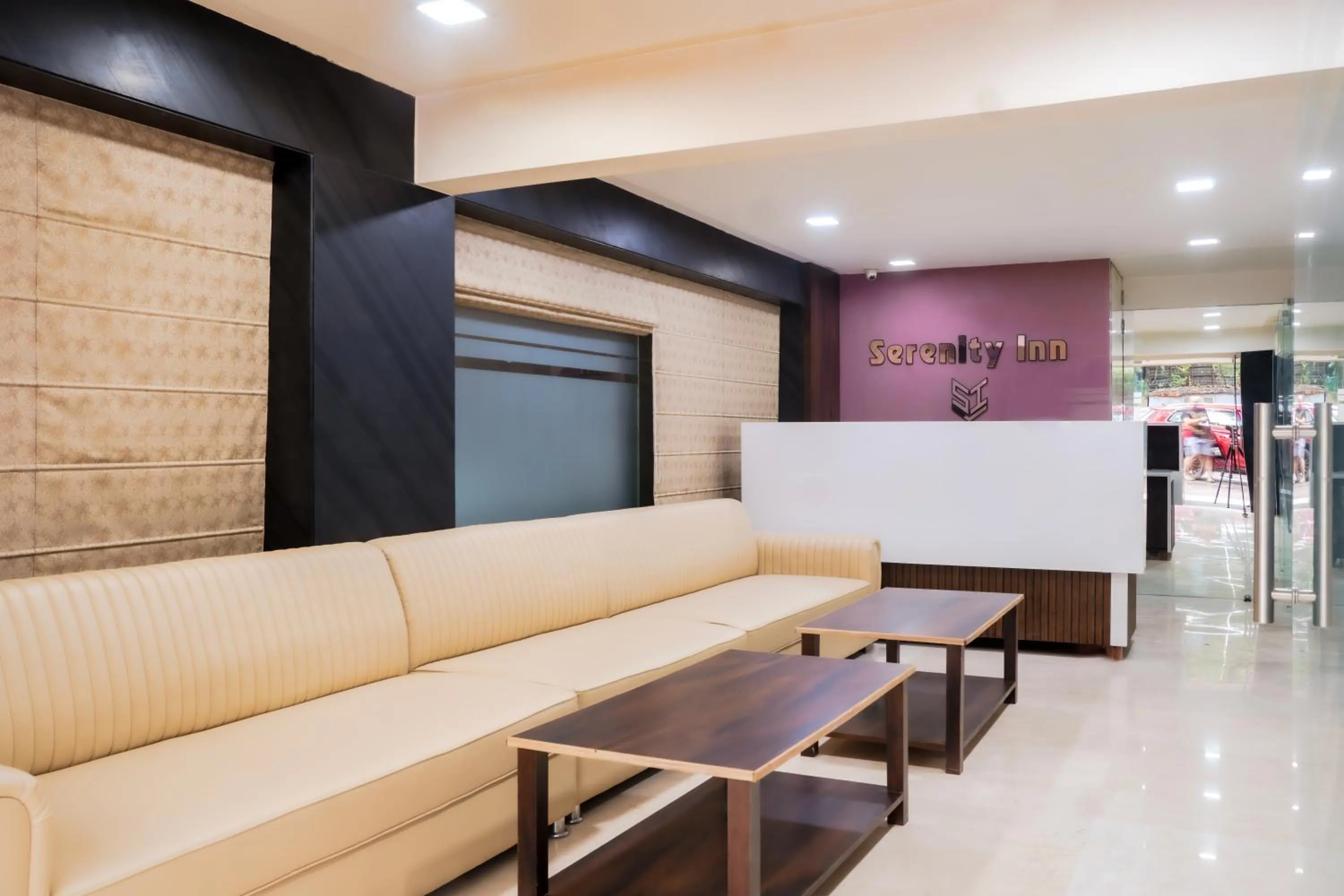 Seating area in Treebo Serenity Inn, Koregaon Park