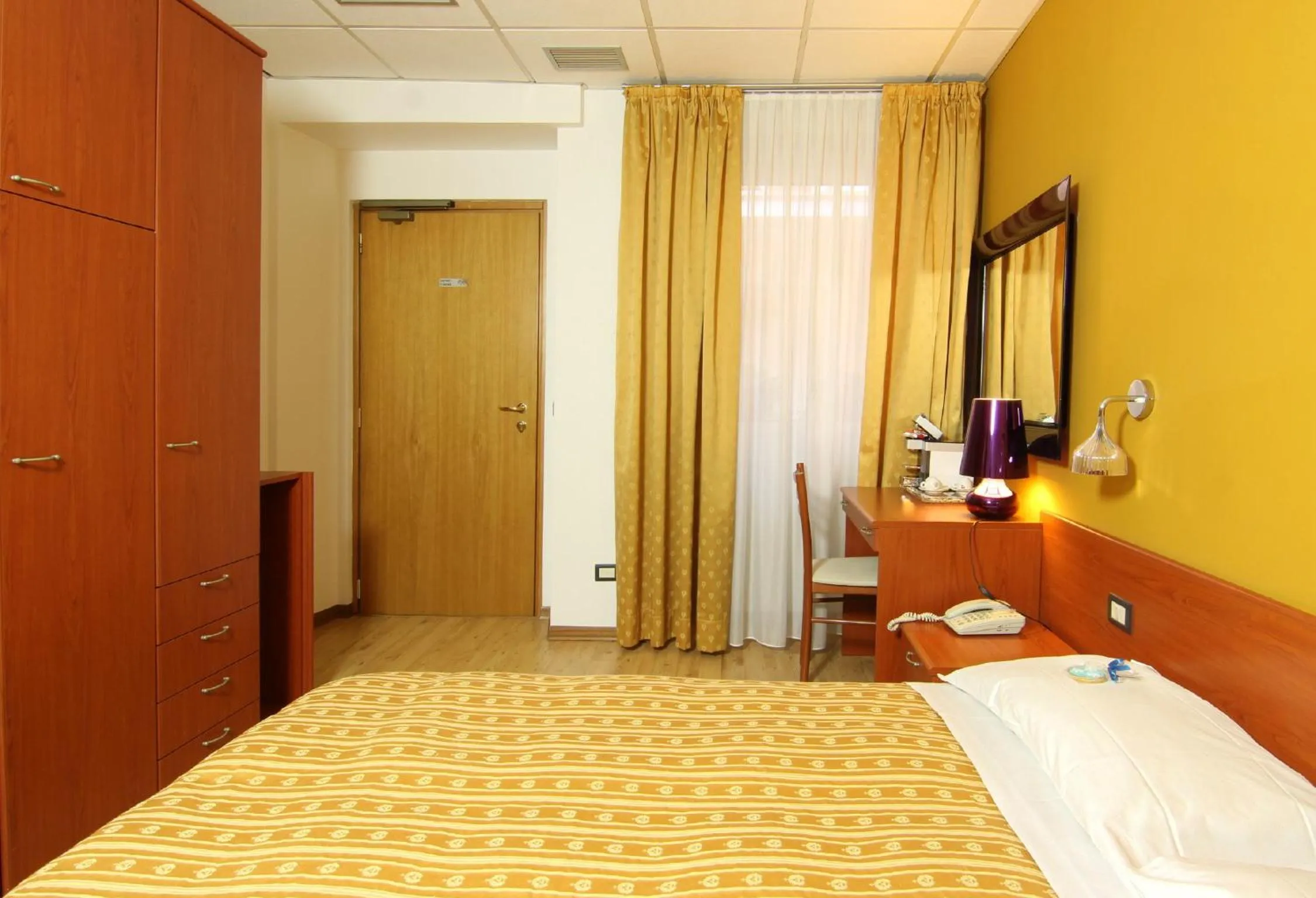 Bedroom, Bed in Albergo Al Viale