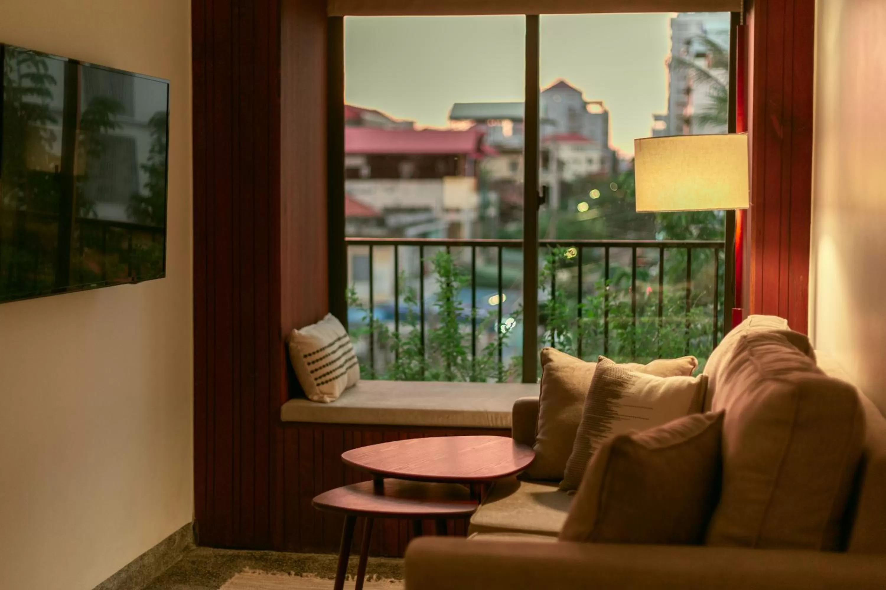 Living room in La Chronique Hotel