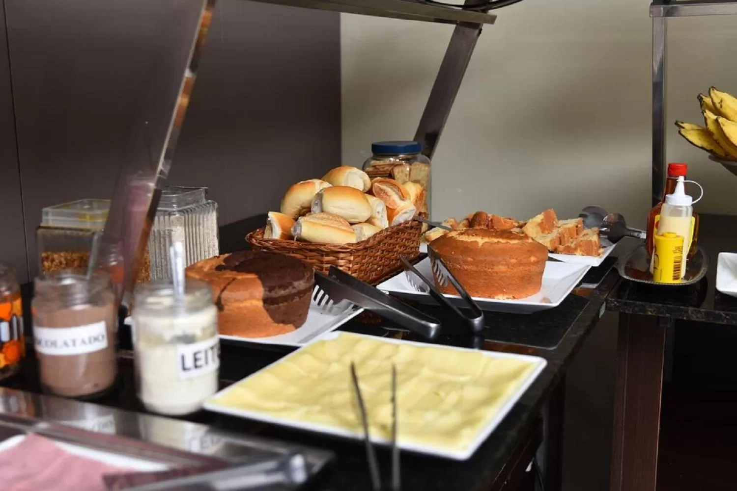 Breakfast, Food in Sonia Flat Tambaú - Apartamento vista mar no Mano's Royal Hotel