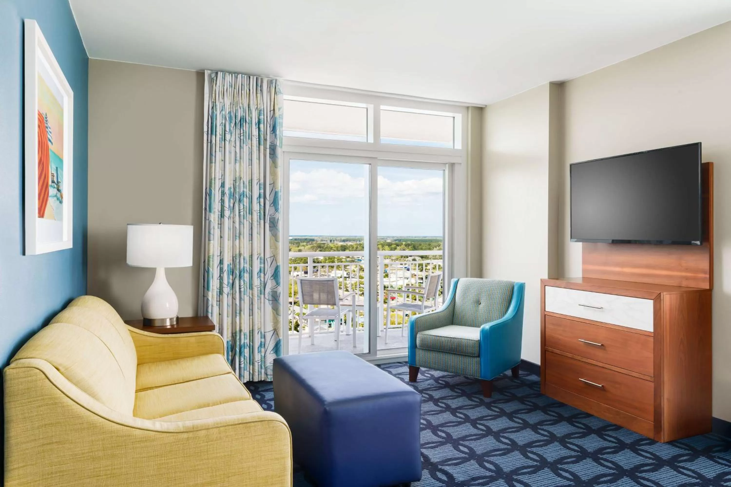 TV and multimedia in Homewood Suites by Hilton Myrtle Beach Oceanfront