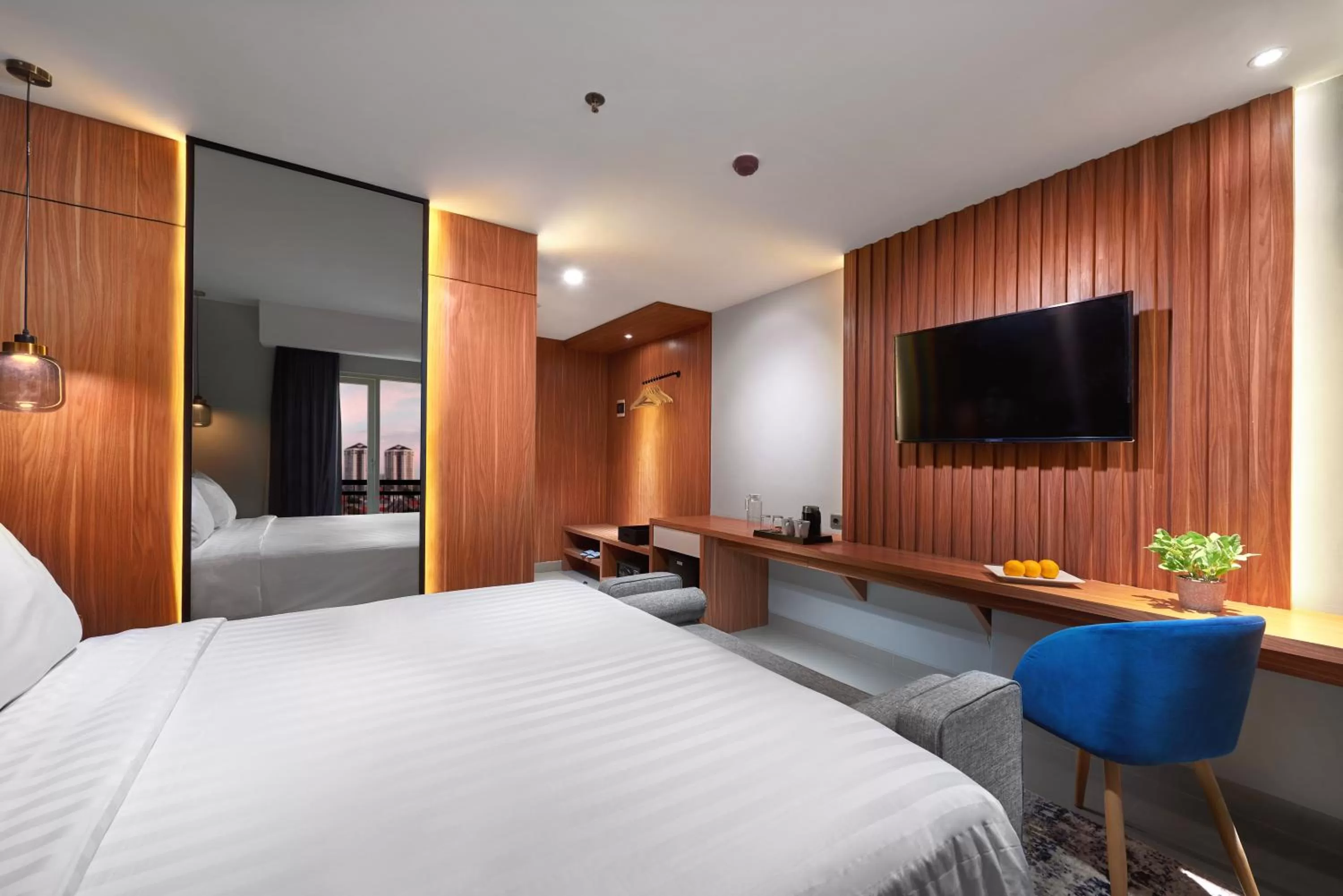 Bedroom, Bed in Aston Inn Jemursari