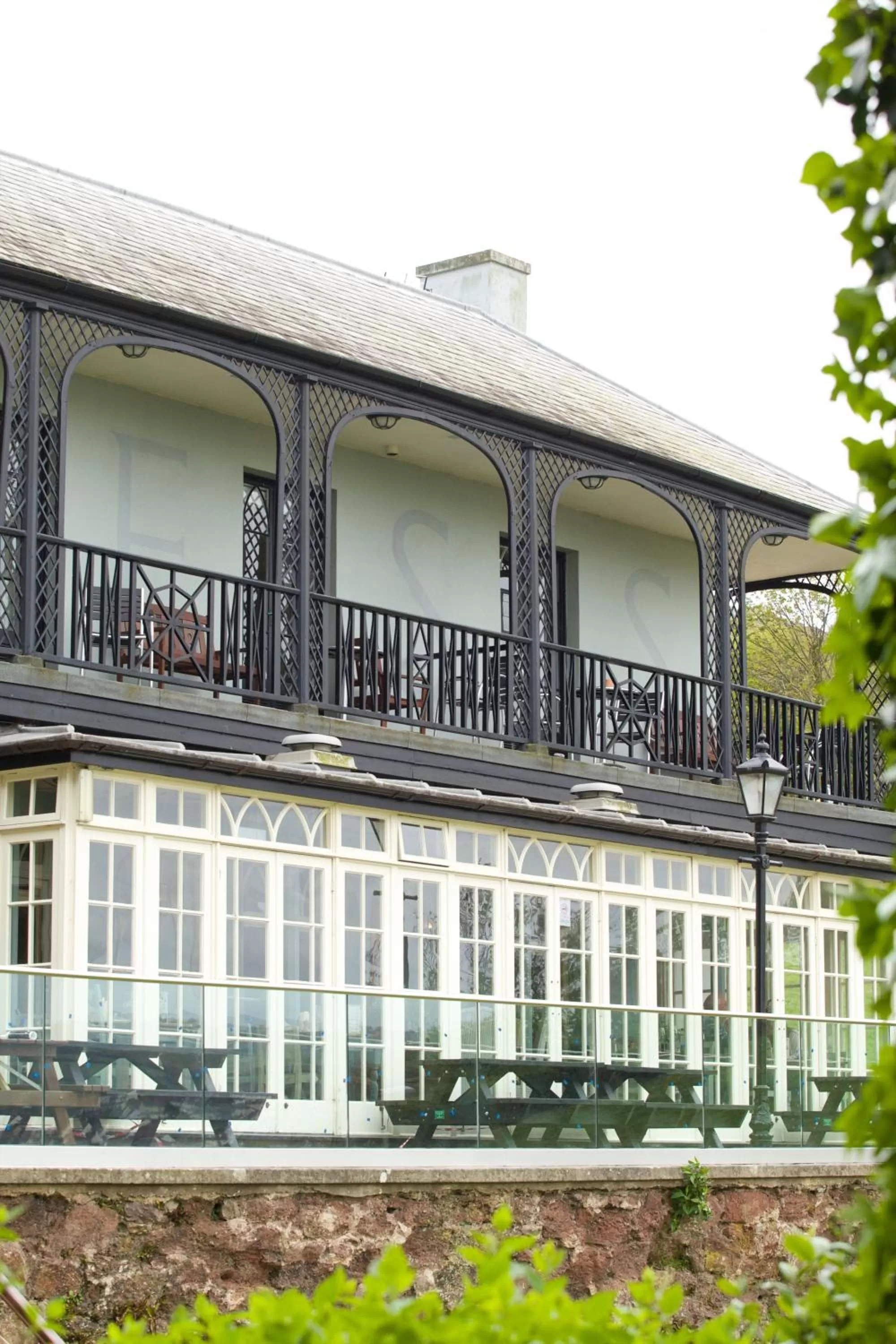 Facade/entrance in The Ness