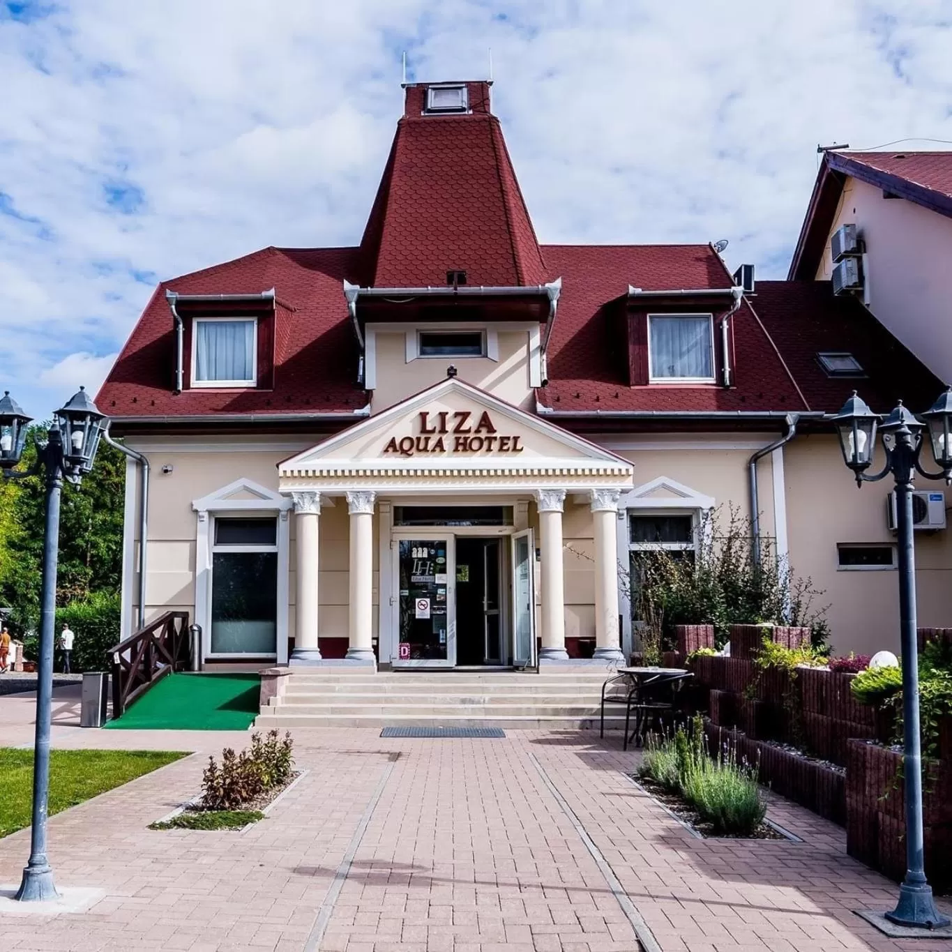 Facade/entrance, Property Building in Liza Aqua & Conference Hotel