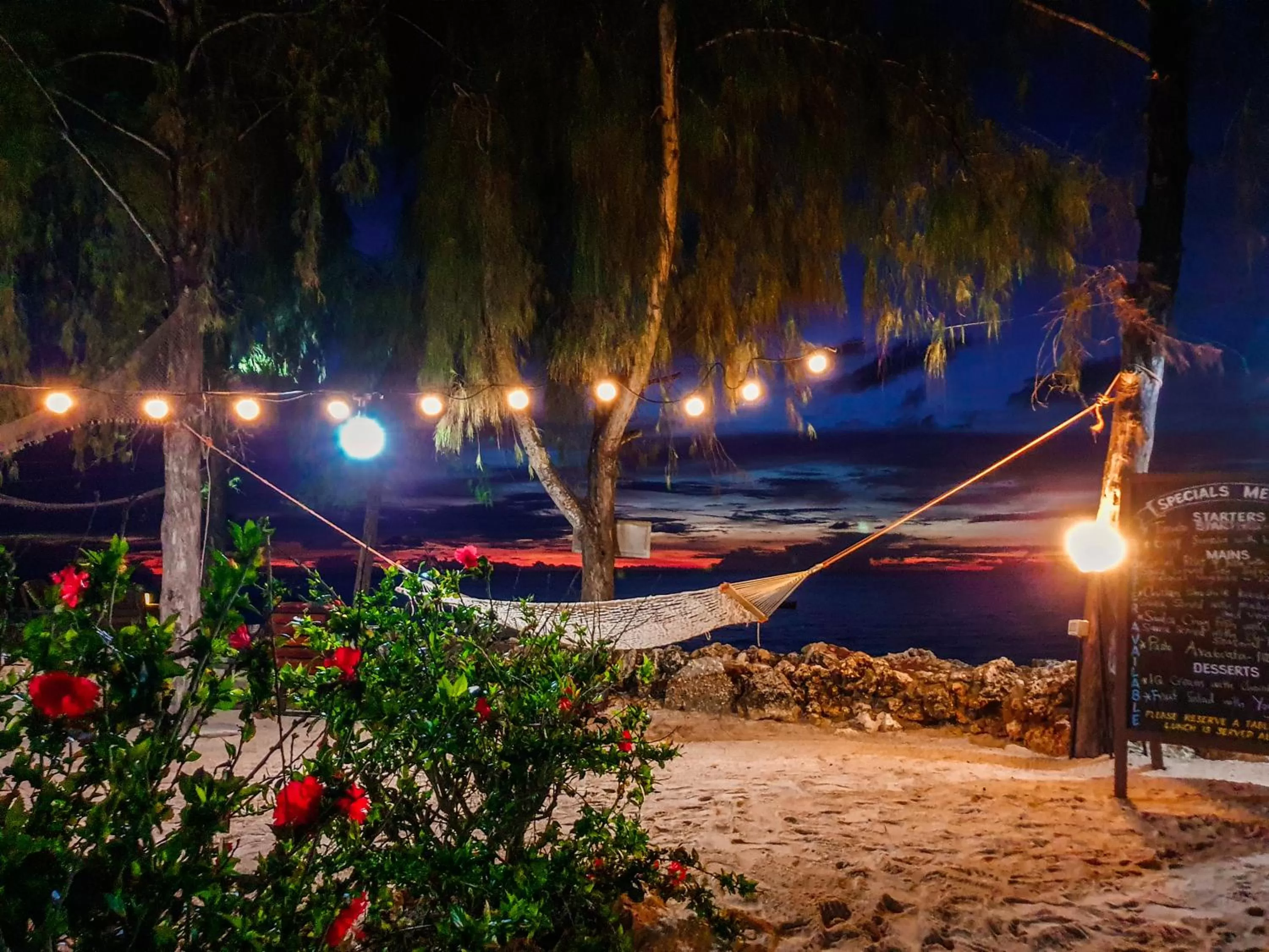 Sunset in Flame Tree Cottages