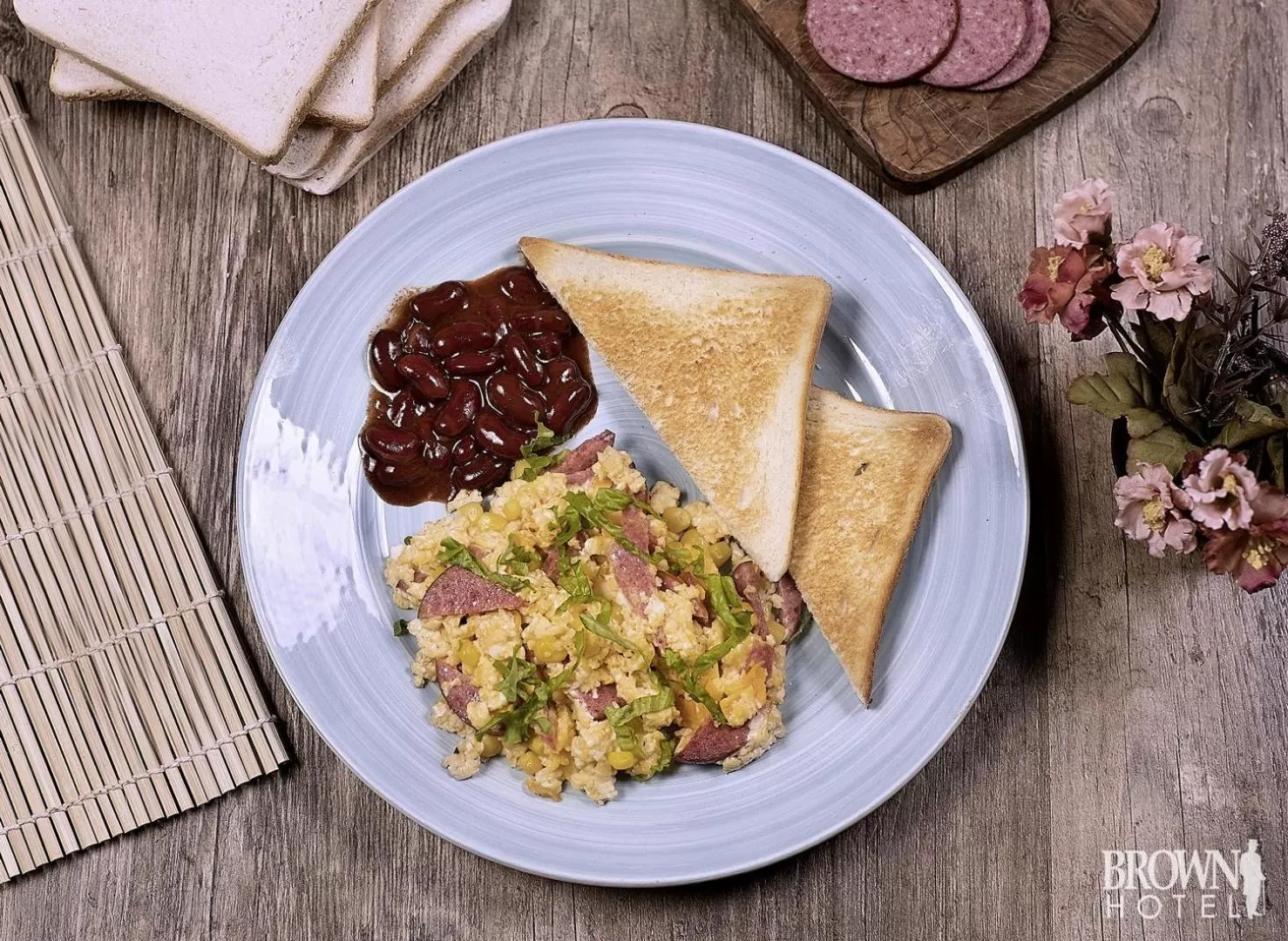 Breakfast, Food in Brown Hotel