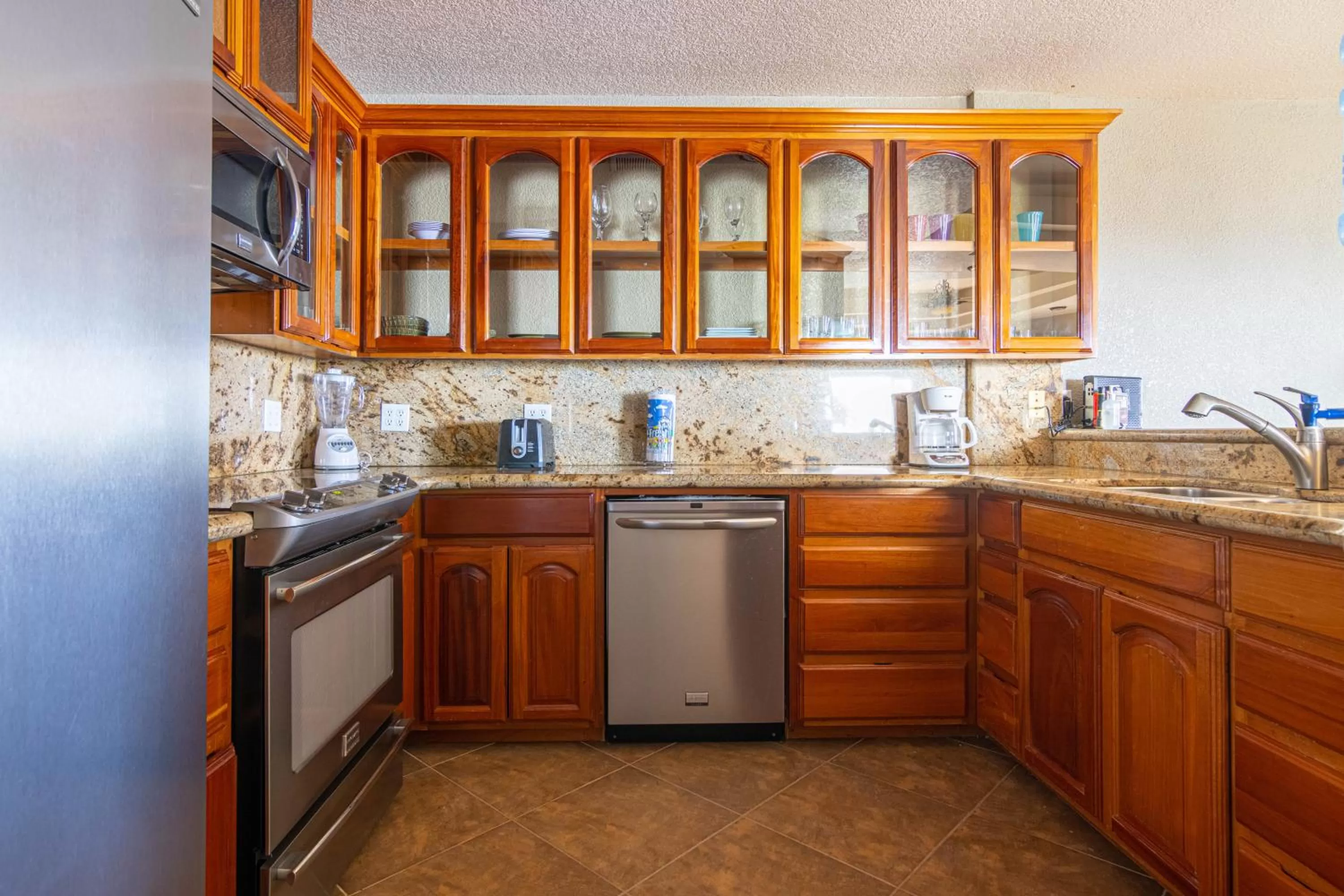 Kitchen or kitchenette, Kitchen/Kitchenette in Lighthouse Beach Villas