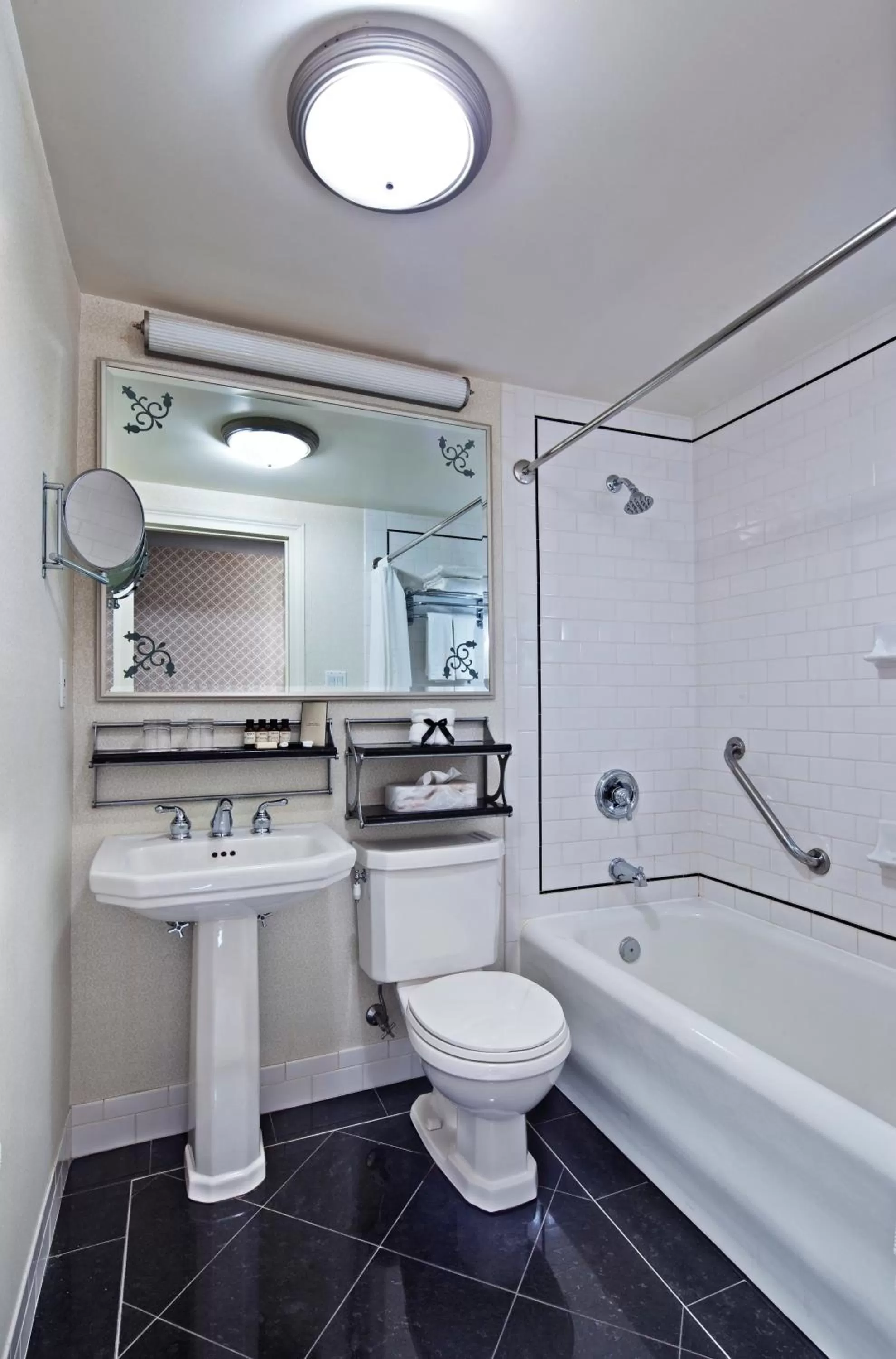 Bathroom in Fairmont Le Manoir Richelieu